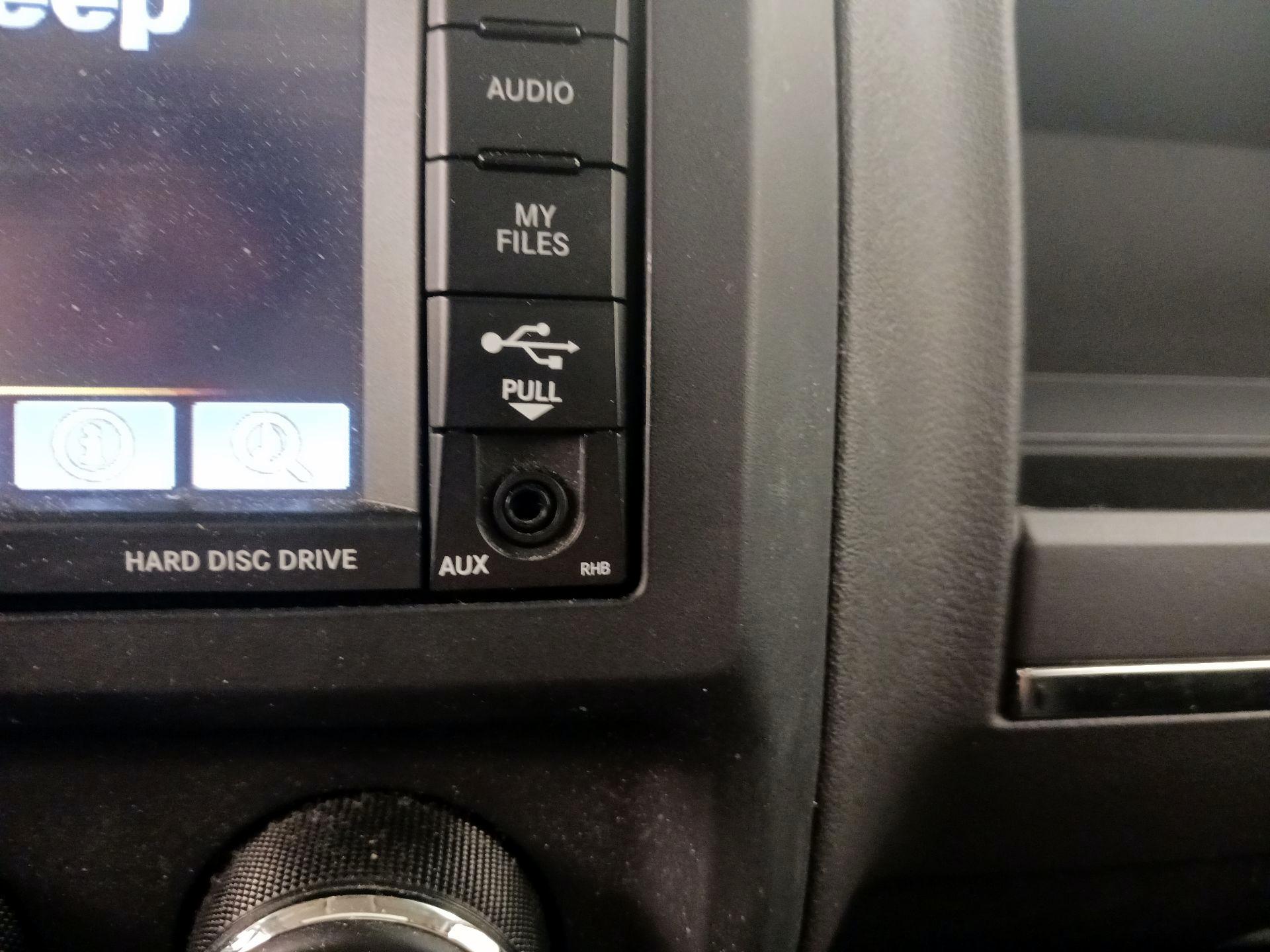 Thumbnail: 2017 Jeep Patriot - 18