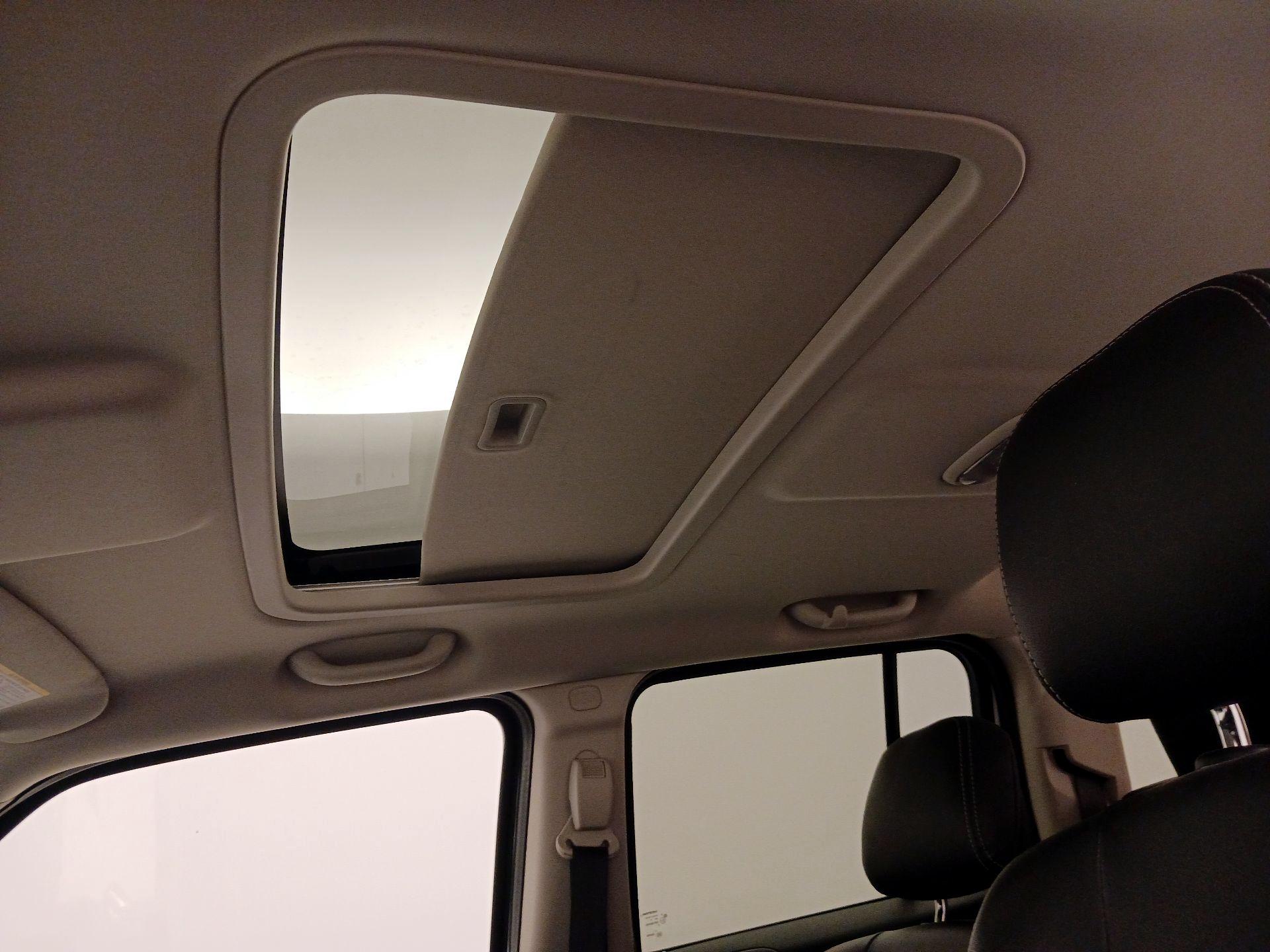 Thumbnail: 2017 Jeep Patriot - 19