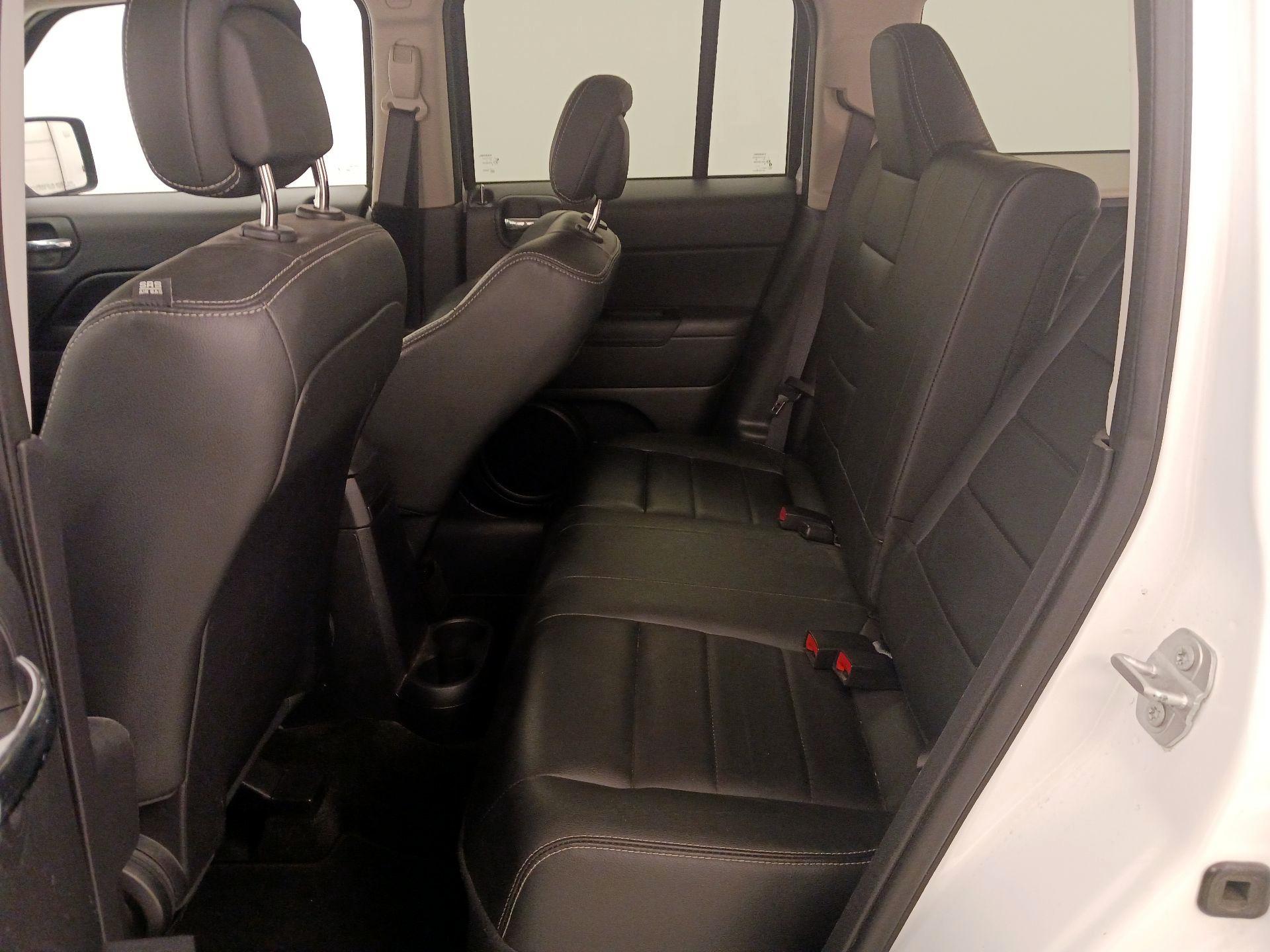 Thumbnail: 2017 Jeep Patriot - 20