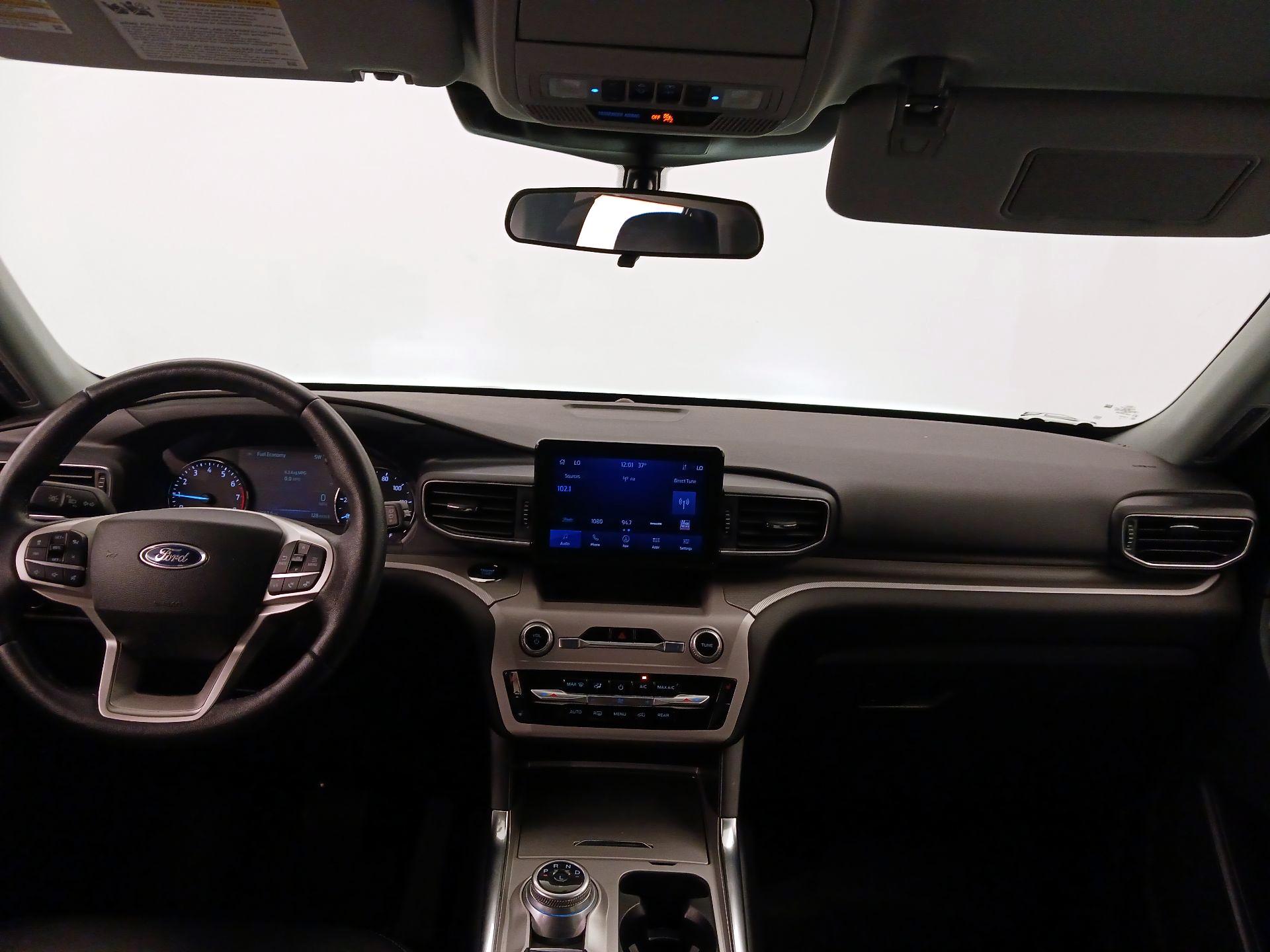 Thumbnail: 2023 Ford Explorer - 9