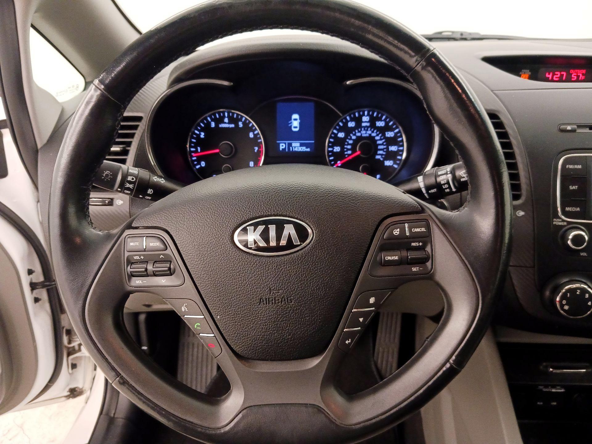 Thumbnail: 2014 Kia Forte - 10