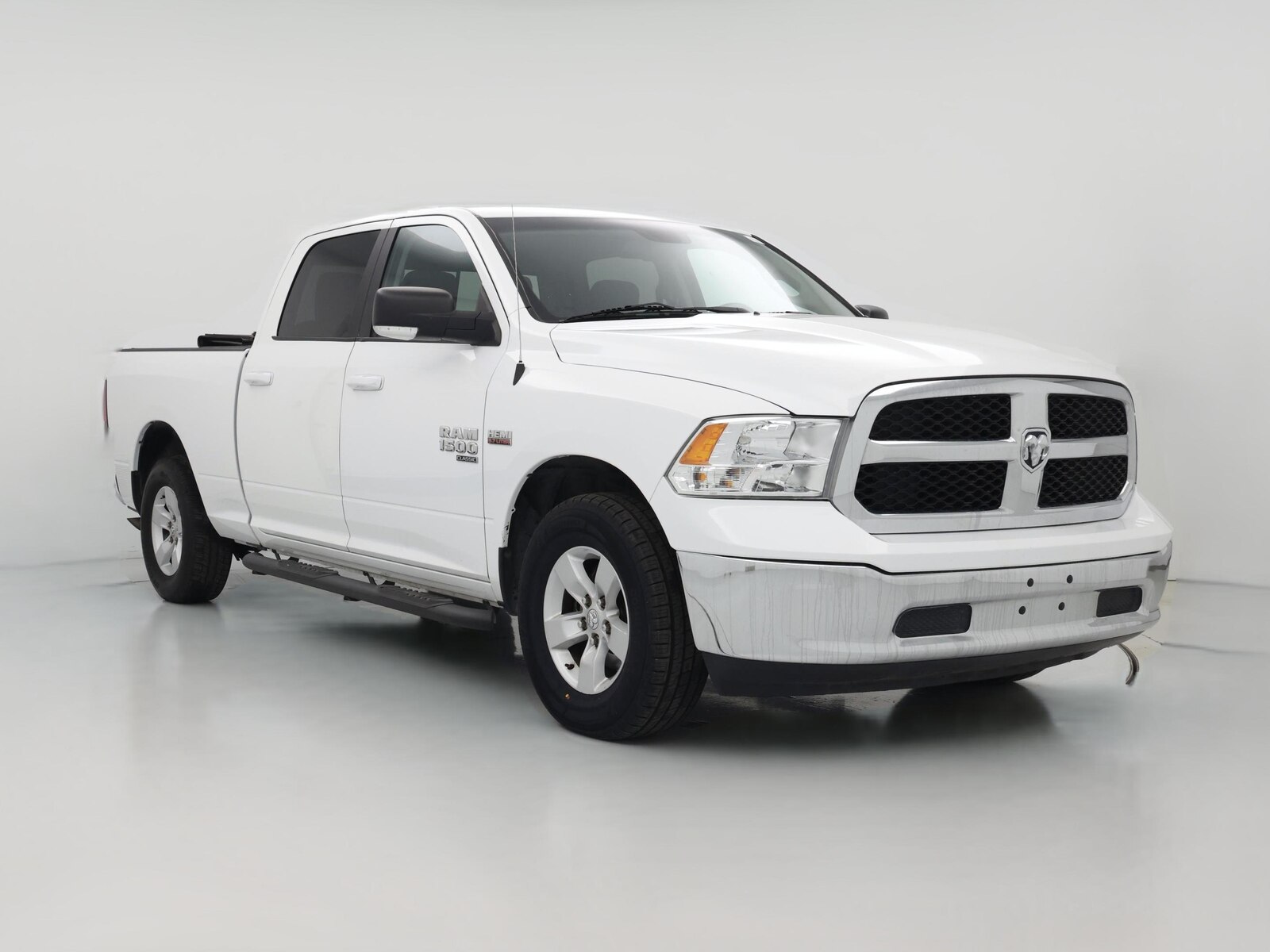 2020 RAM Ram 1500 Classic SLT