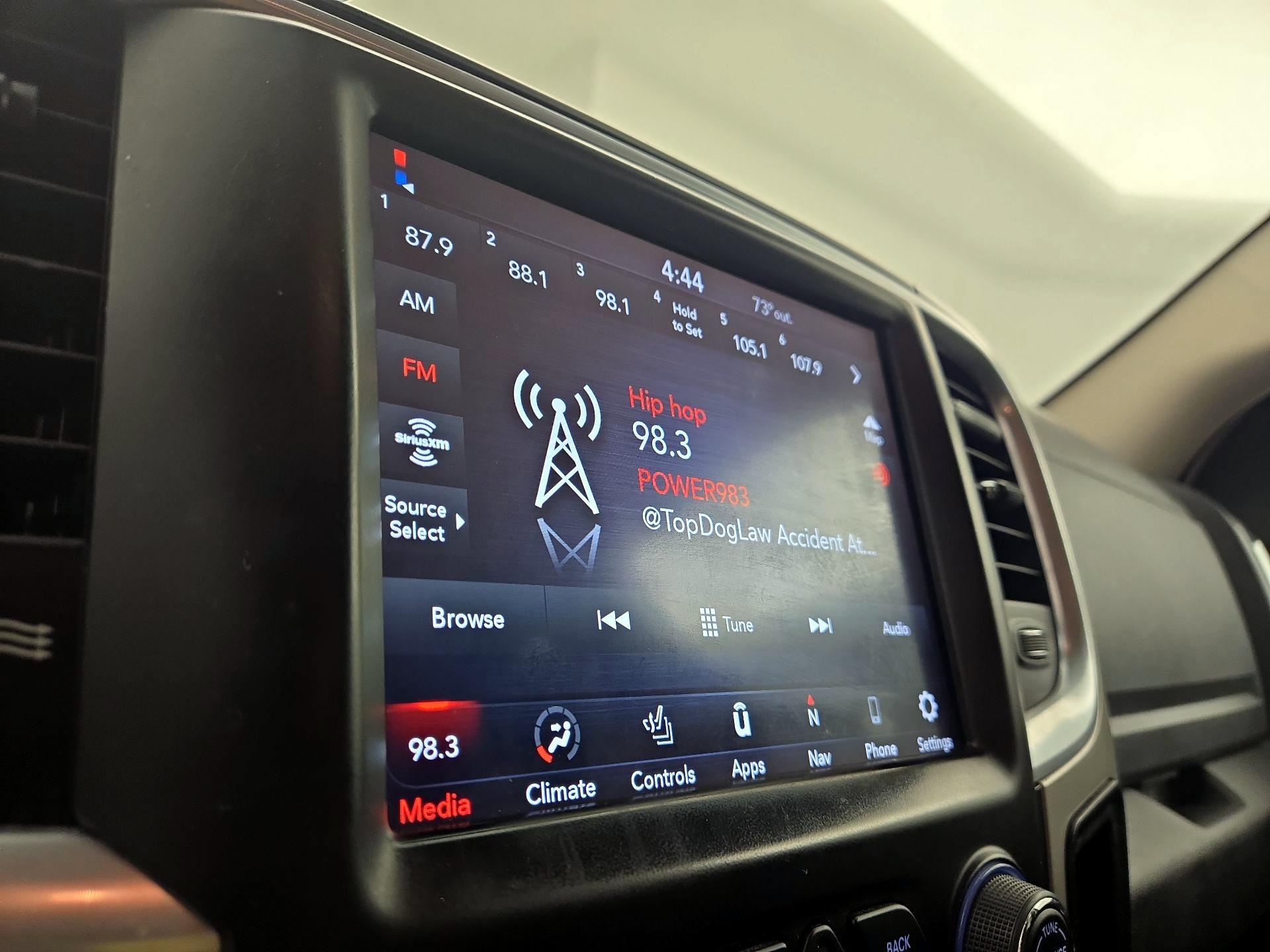 Thumbnail: 2020 RAM 1500 Classic - 16