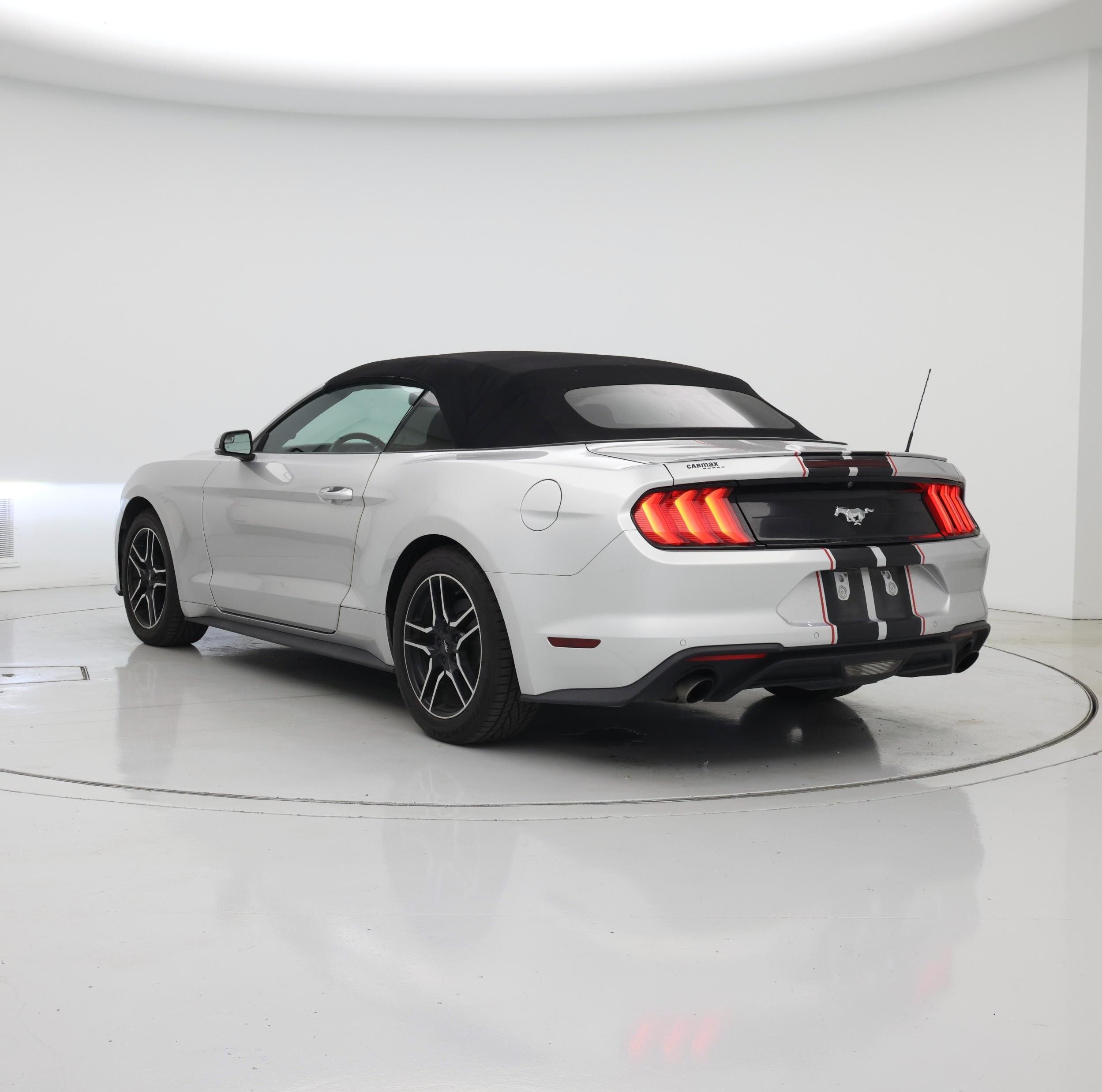 Thumbnail: 2018 Ford Mustang - 2