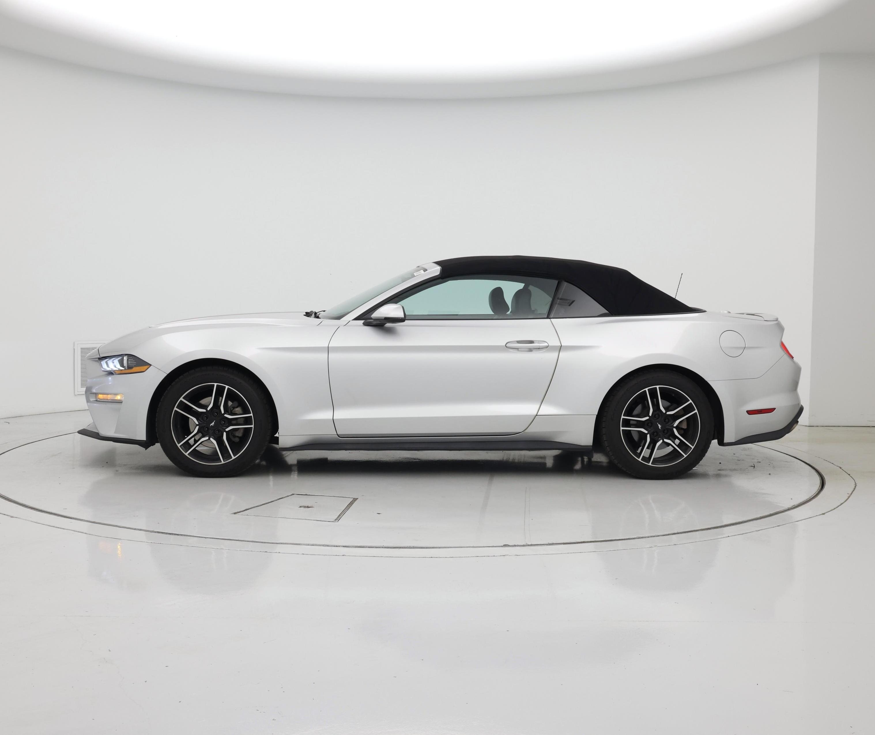 Thumbnail: 2018 Ford Mustang - 3