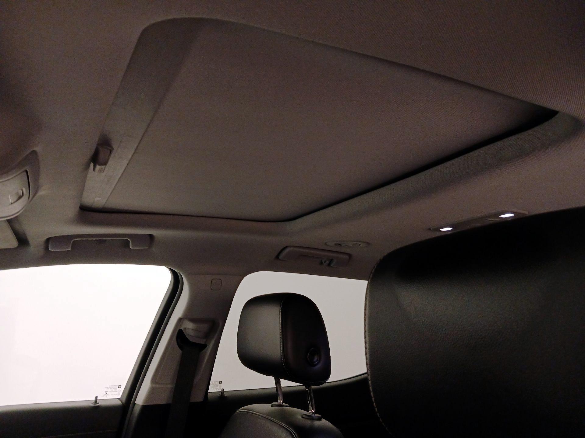 Thumbnail: 2021 GMC Acadia - 19