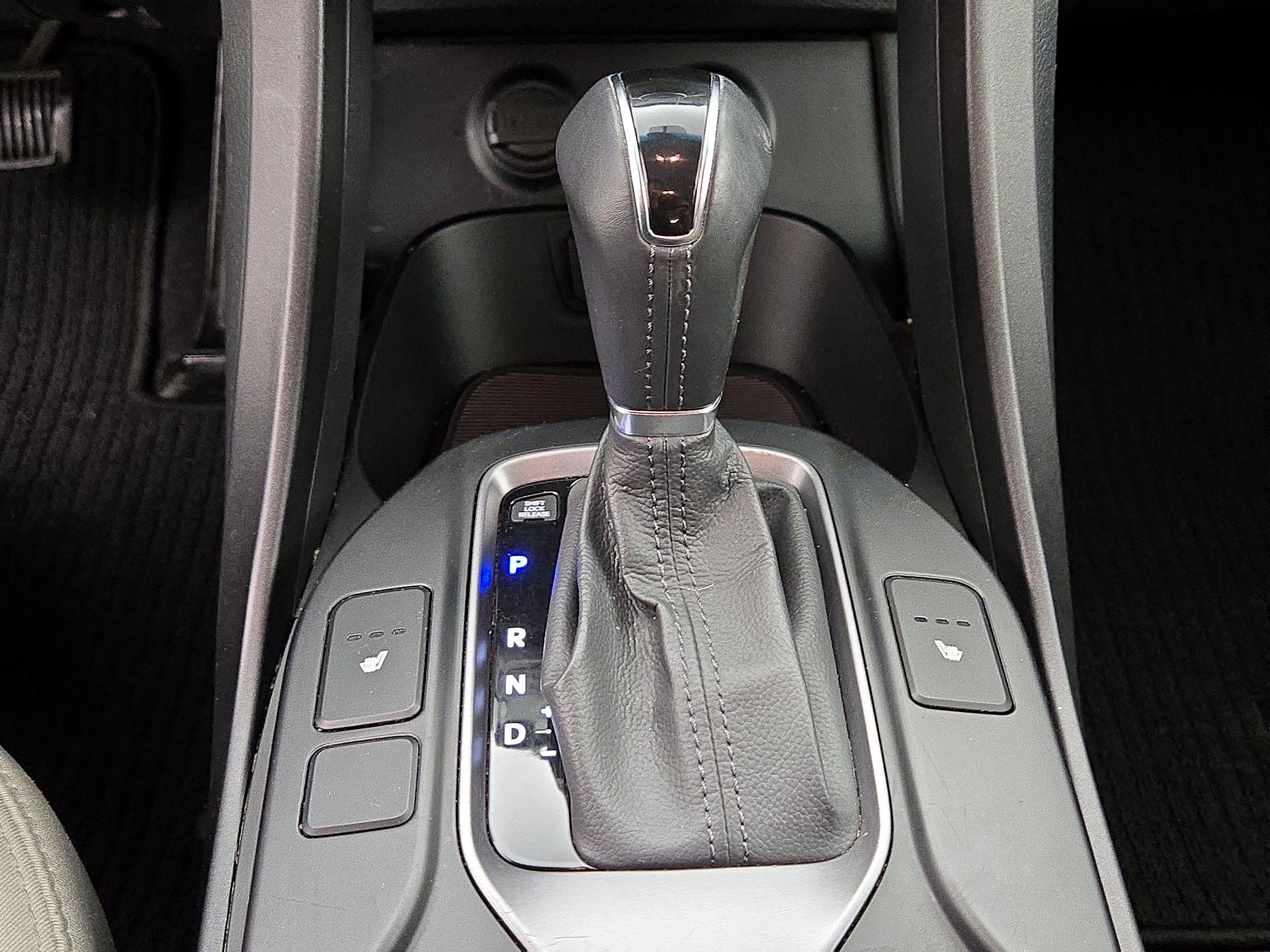 Thumbnail: 2014 Hyundai Santa Fe - 17