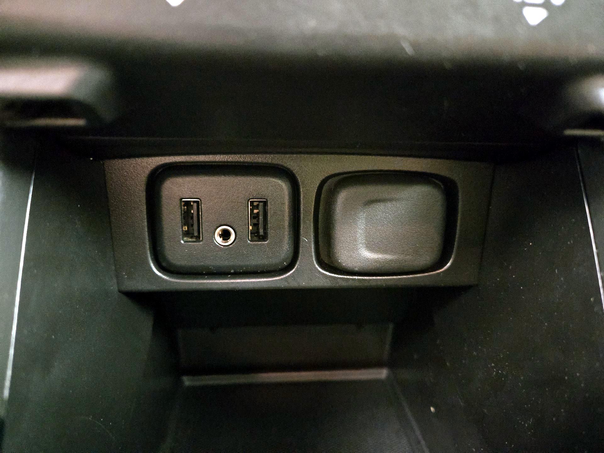 Thumbnail: 2018 Buick Encore - 19