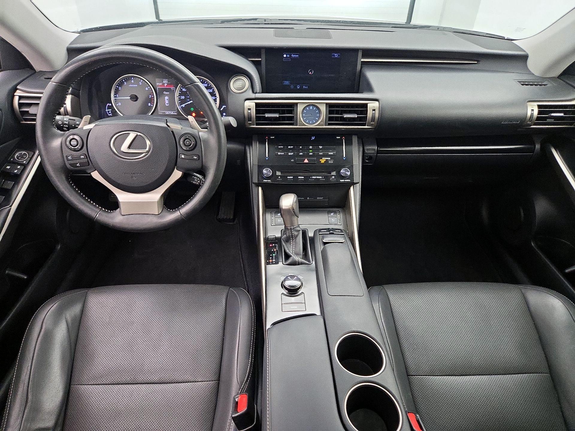 Thumbnail: 2014 Lexus IS - 9