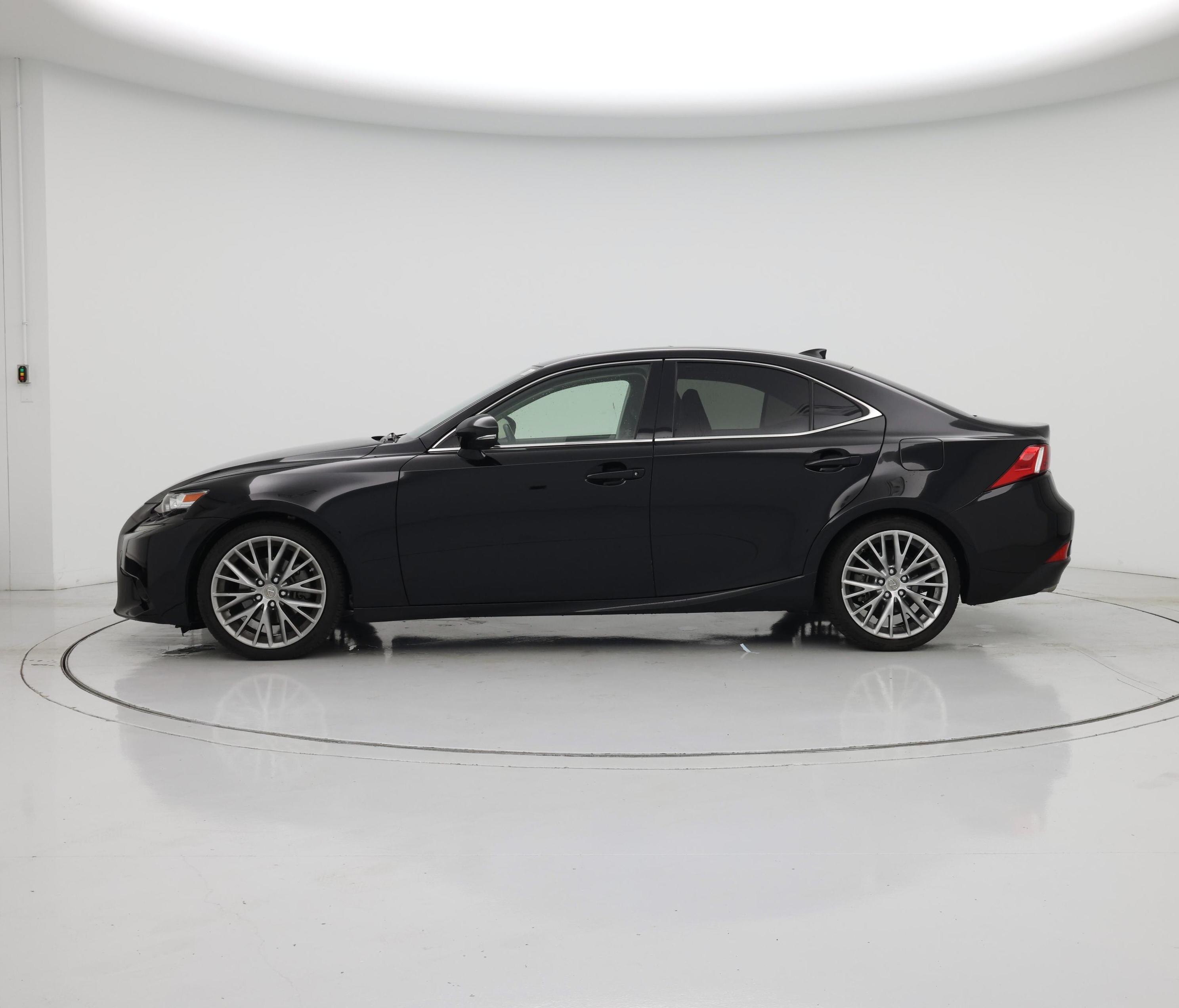 Thumbnail: 2014 Lexus IS - 3