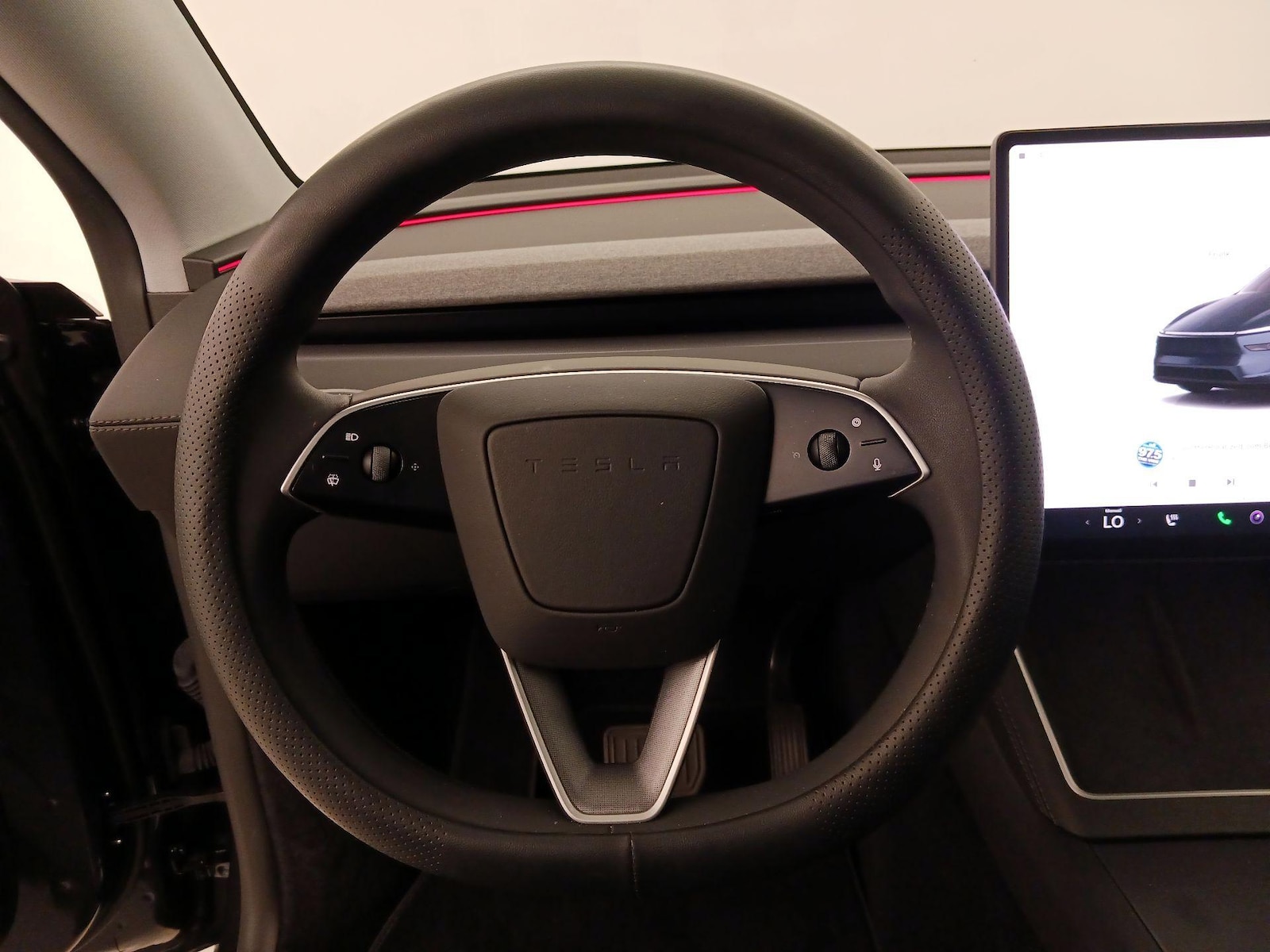 2026 Tesla Model Y Long Range - Photo 11