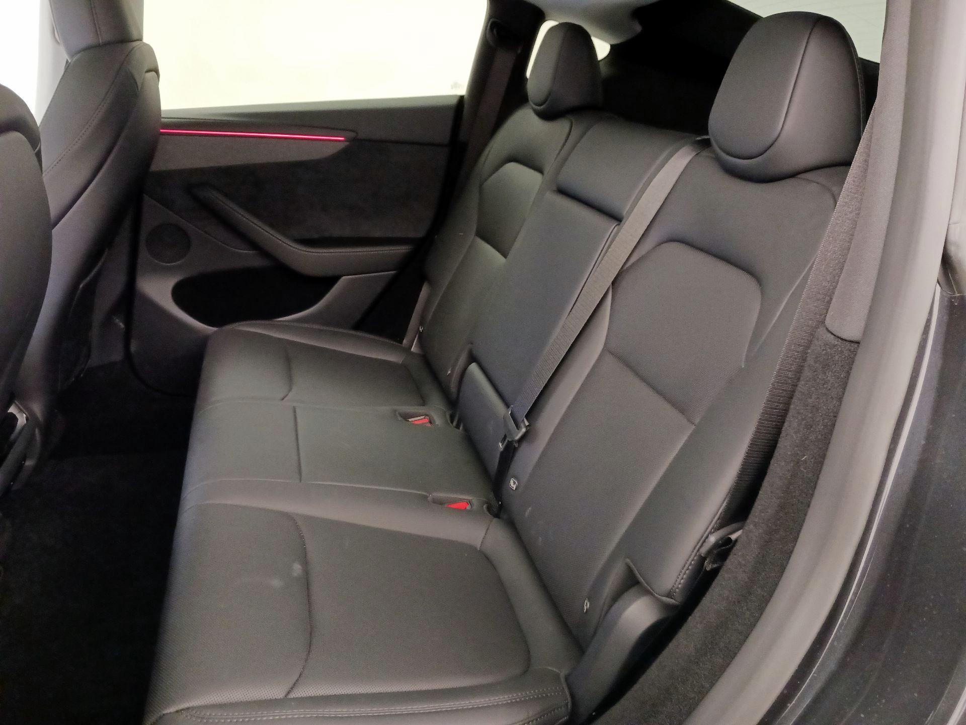 Thumbnail: 2026 Tesla Model Y - 20