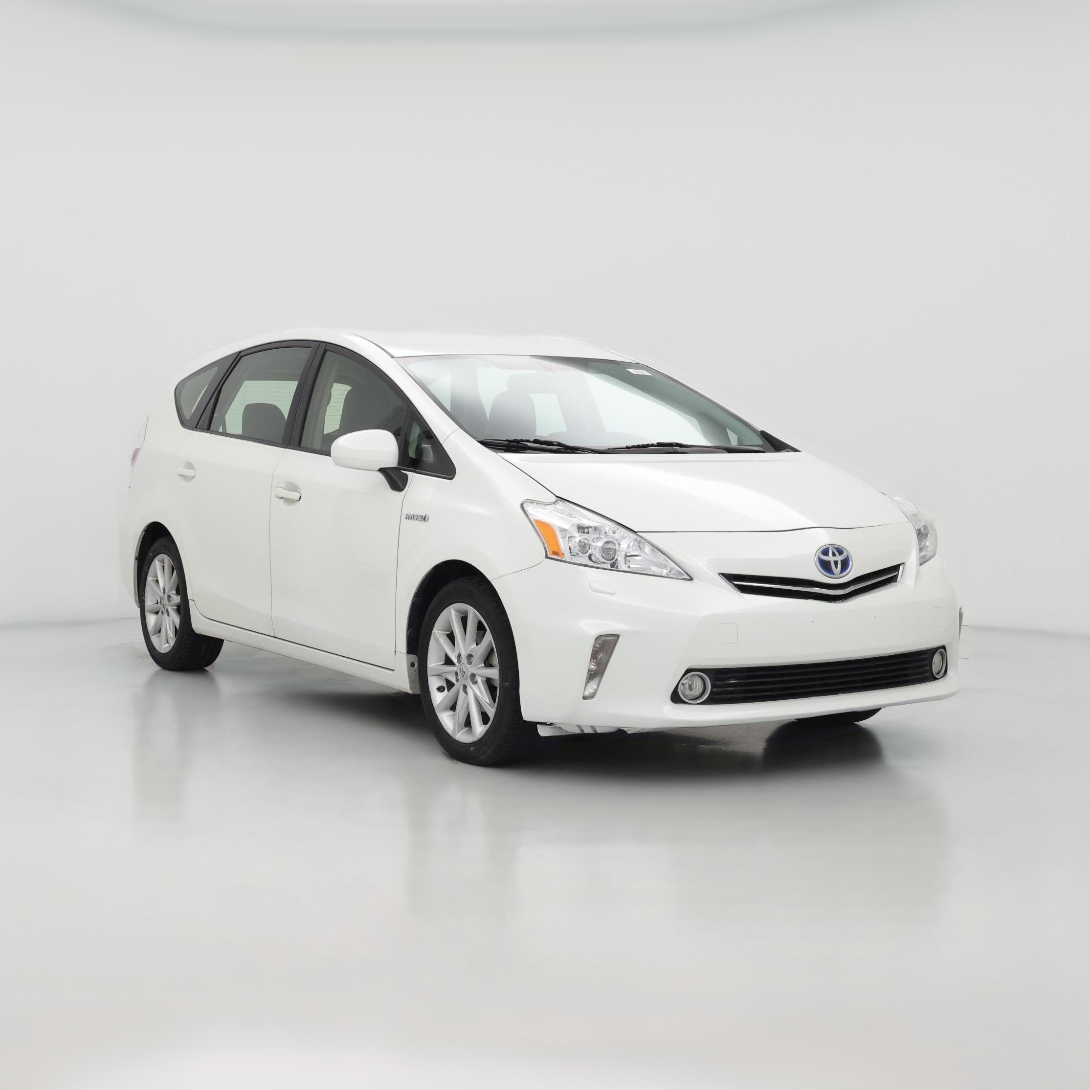 Thumbnail: 2014 Toyota Prius v - 1