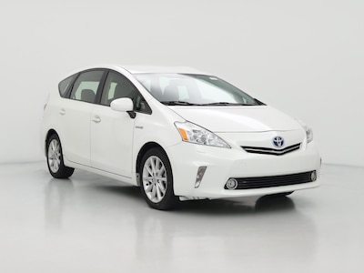 2014 Toyota Prius v Five