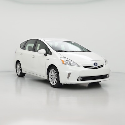 2014 Toyota Prius v Five
