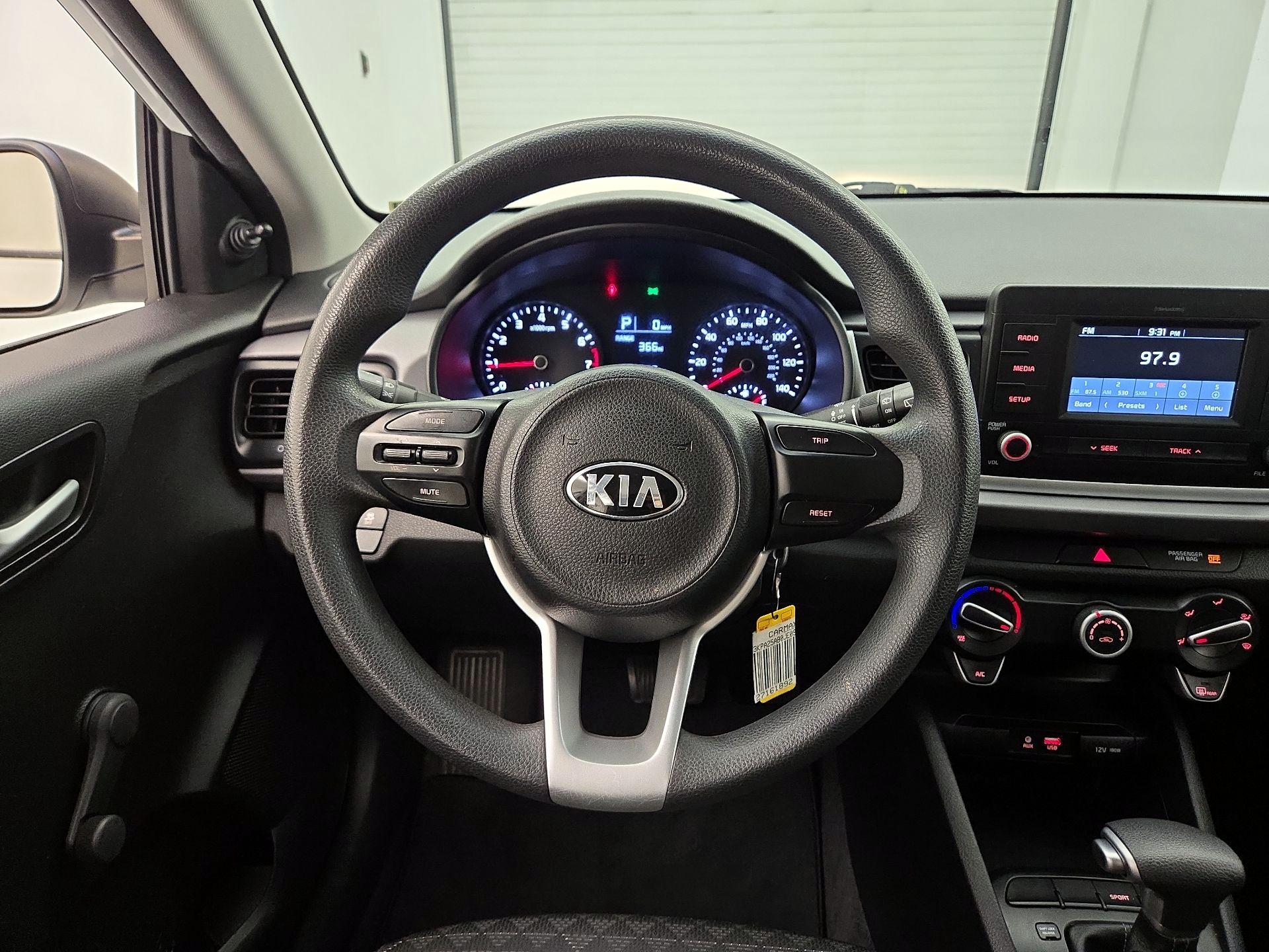 Thumbnail: 2018 Kia Rio5 - 10