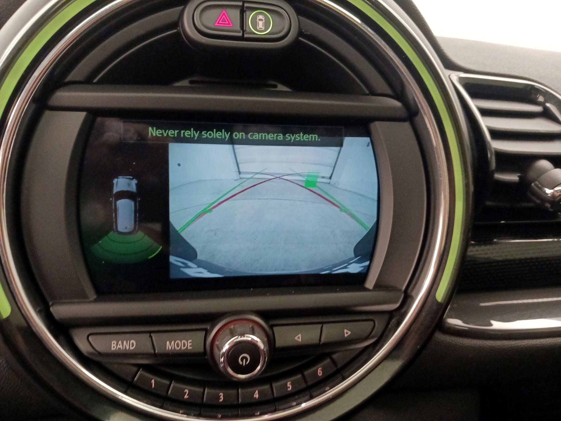 Thumbnail: 2019 MINI Cooper Clubman - 14