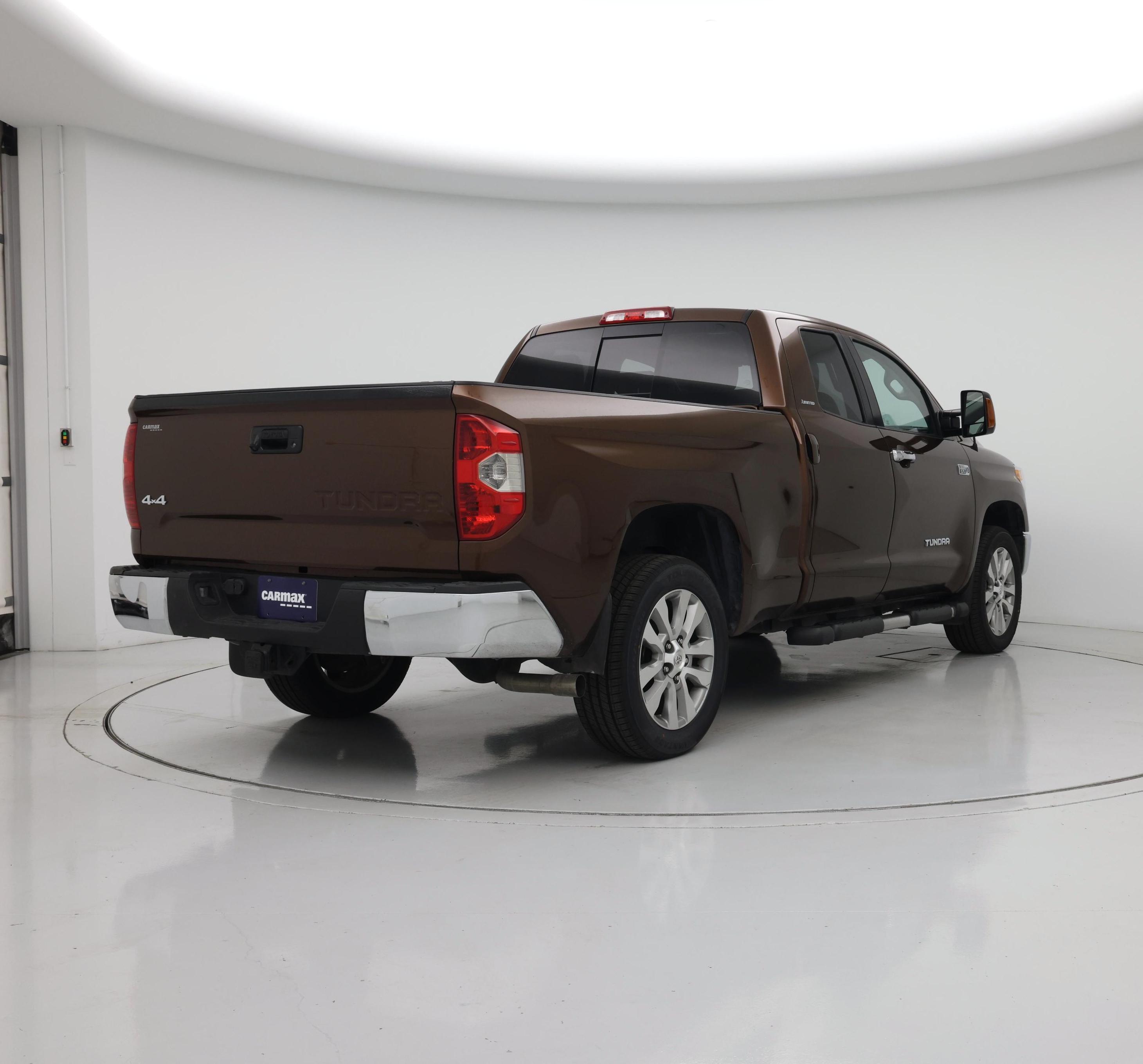 Thumbnail: 2014 Toyota Tundra - 8