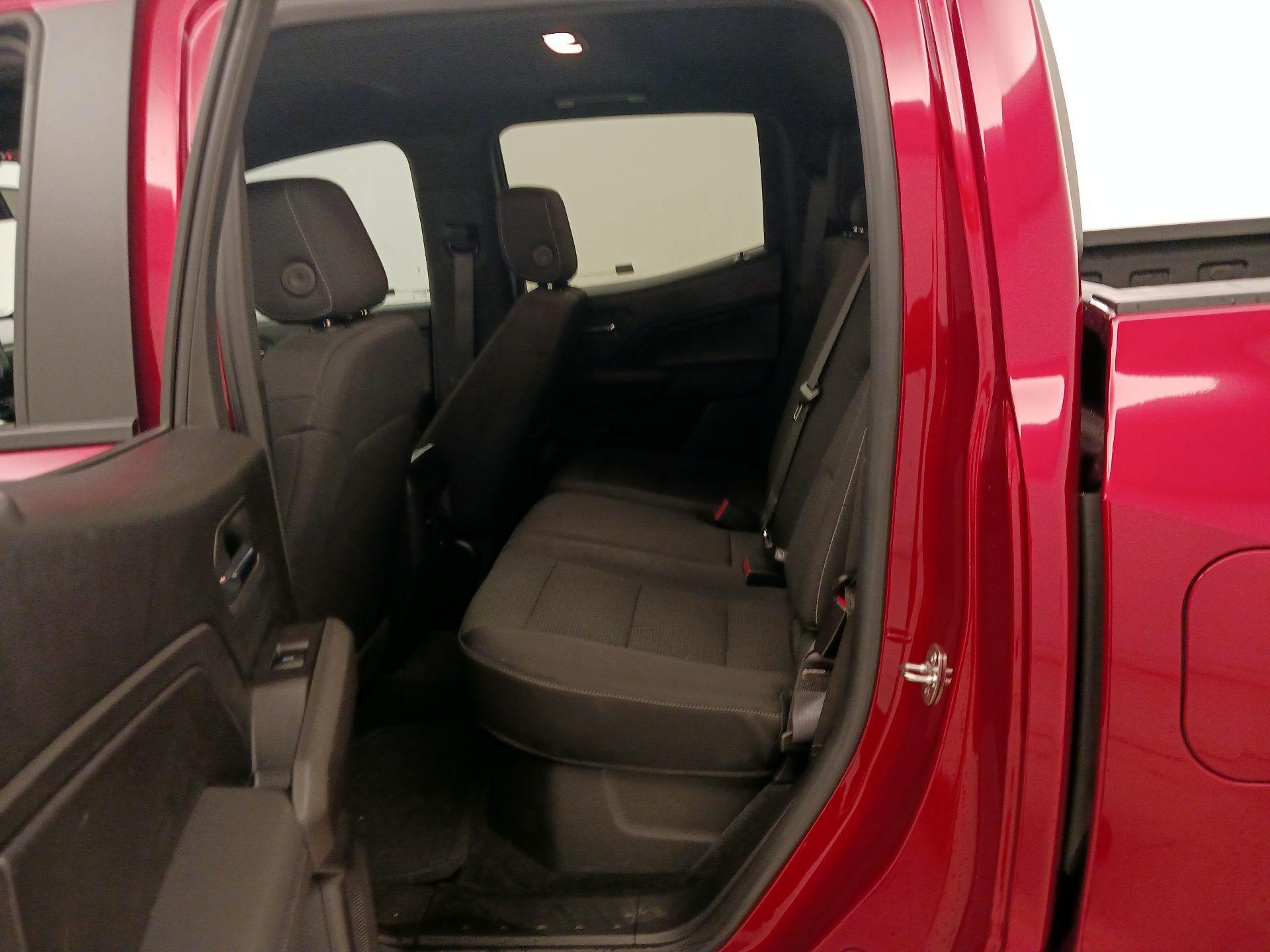 Thumbnail: 2023 Chevrolet Colorado - 19