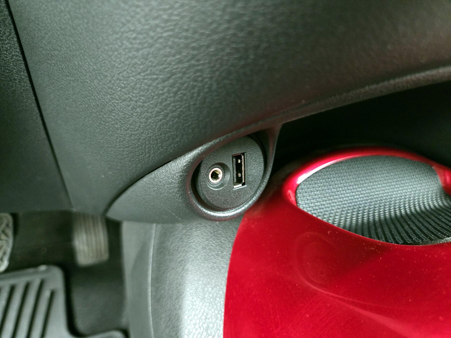 Thumbnail: 2016 Nissan Juke - 19