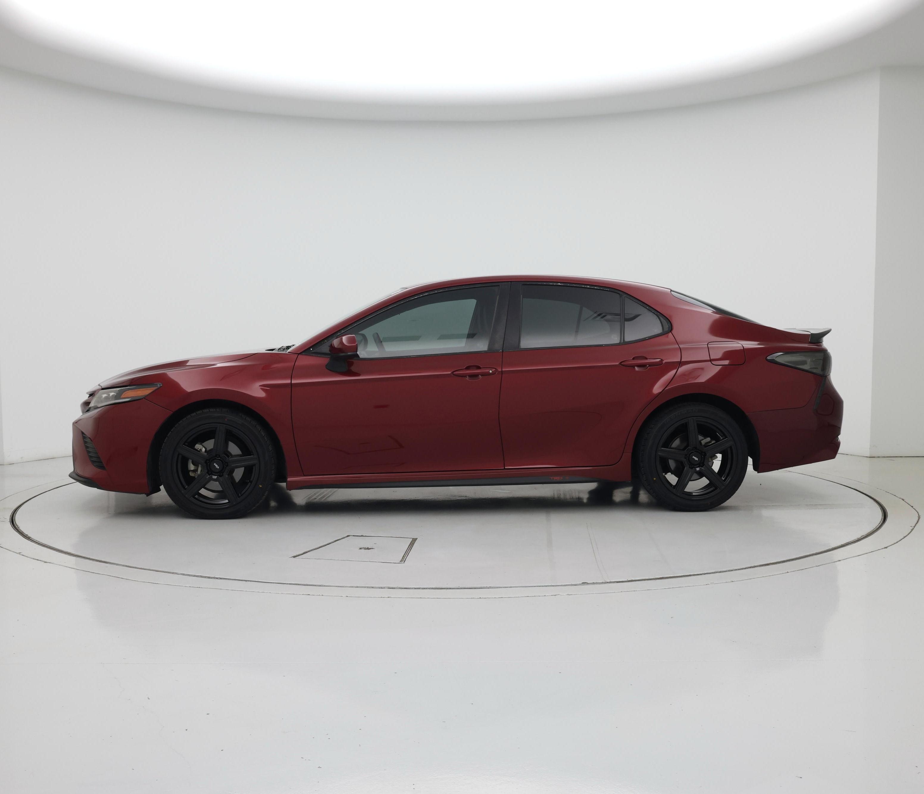 Thumbnail: 2018 Toyota Camry - 3
