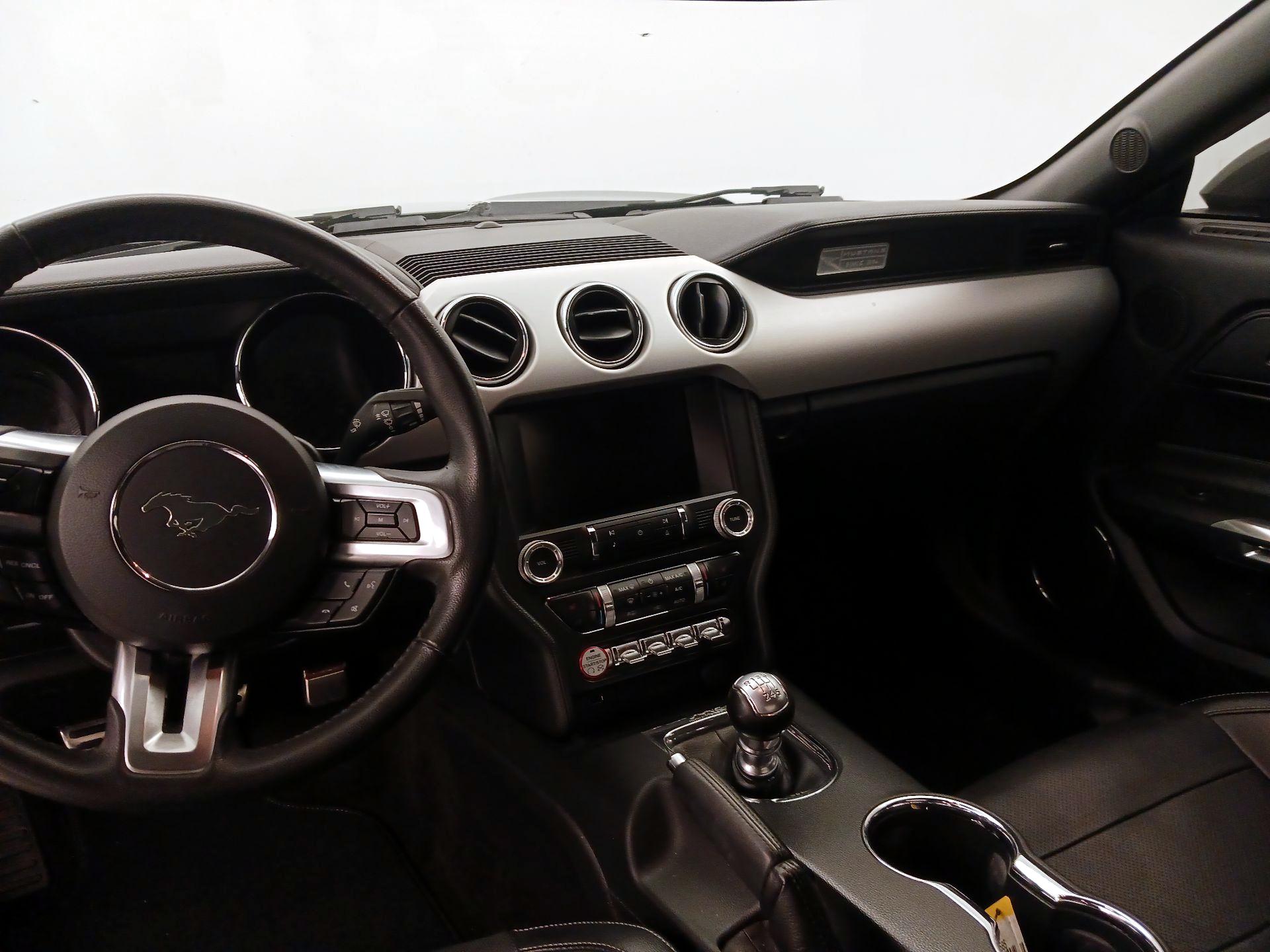 Thumbnail: 2015 Ford Mustang - 9