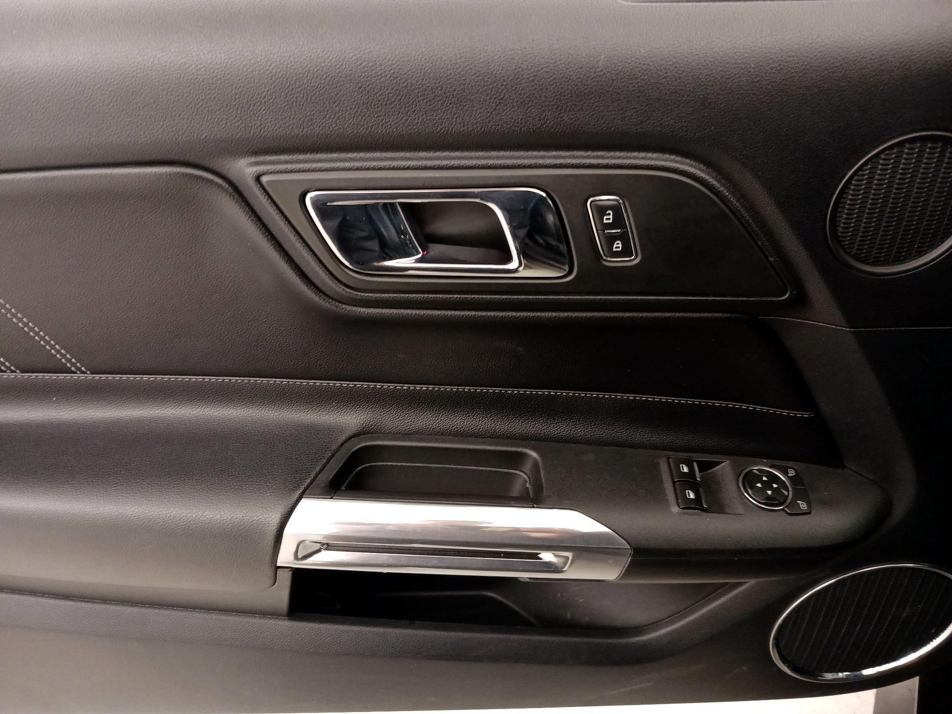 Thumbnail: 2015 Ford Mustang - 12