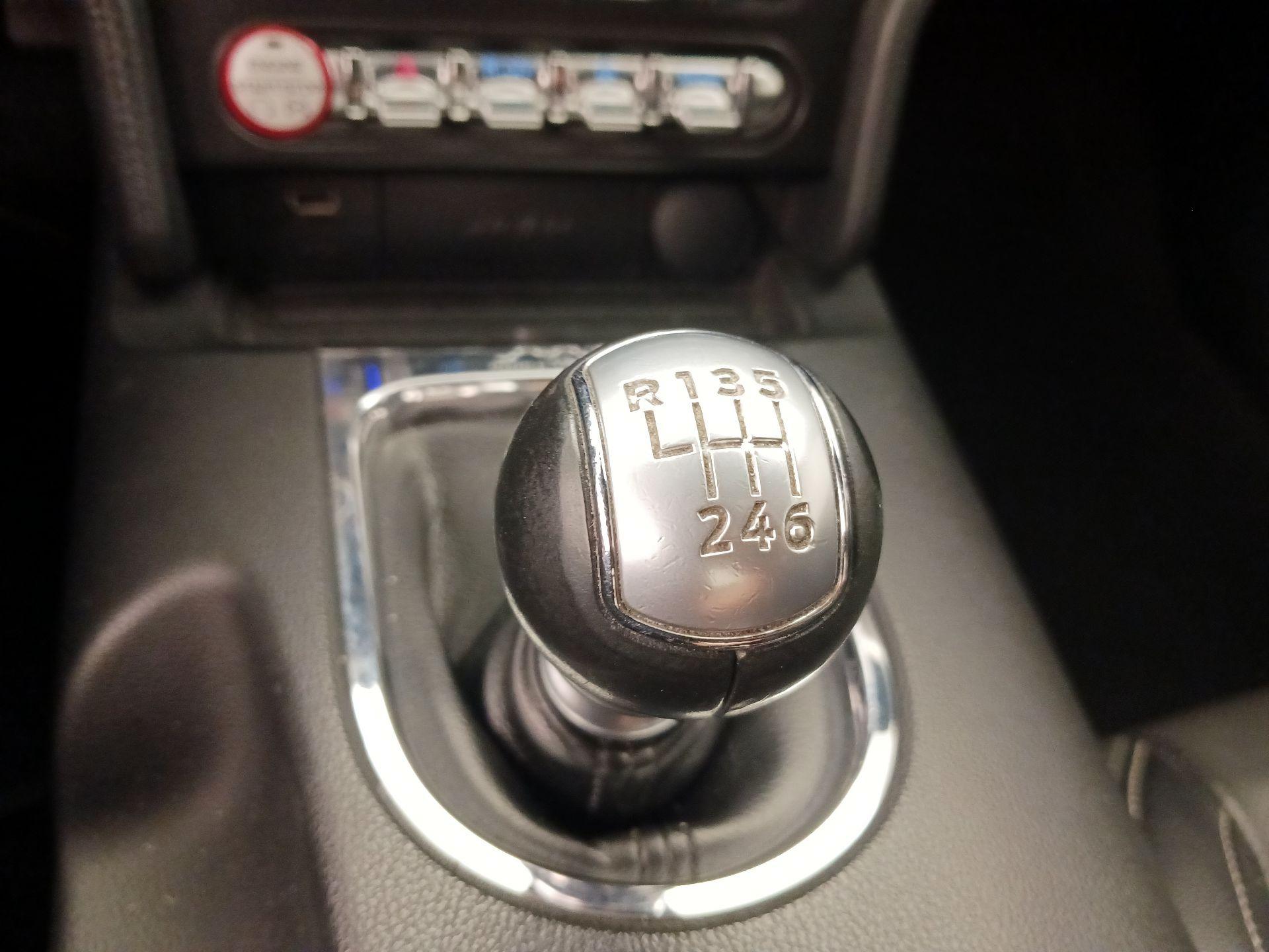 Thumbnail: 2015 Ford Mustang - 17