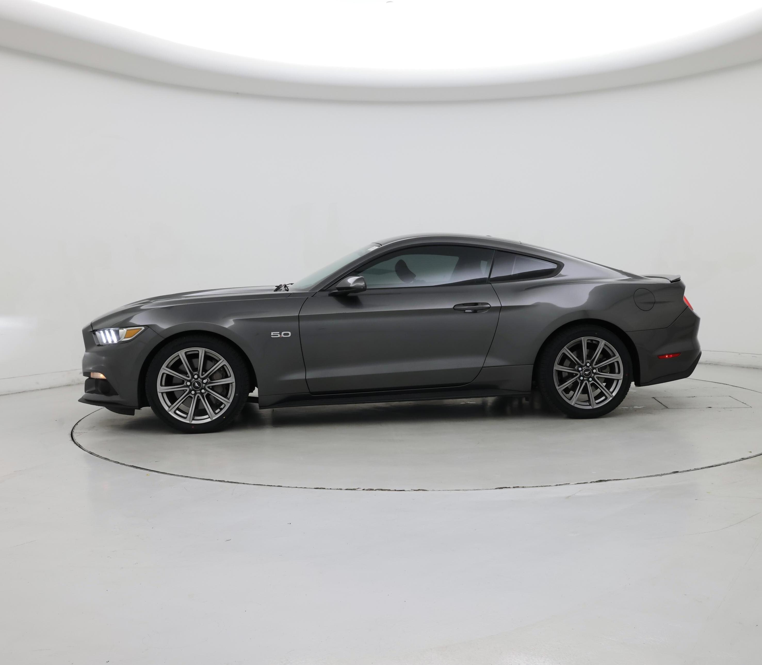 Thumbnail: 2015 Ford Mustang - 3