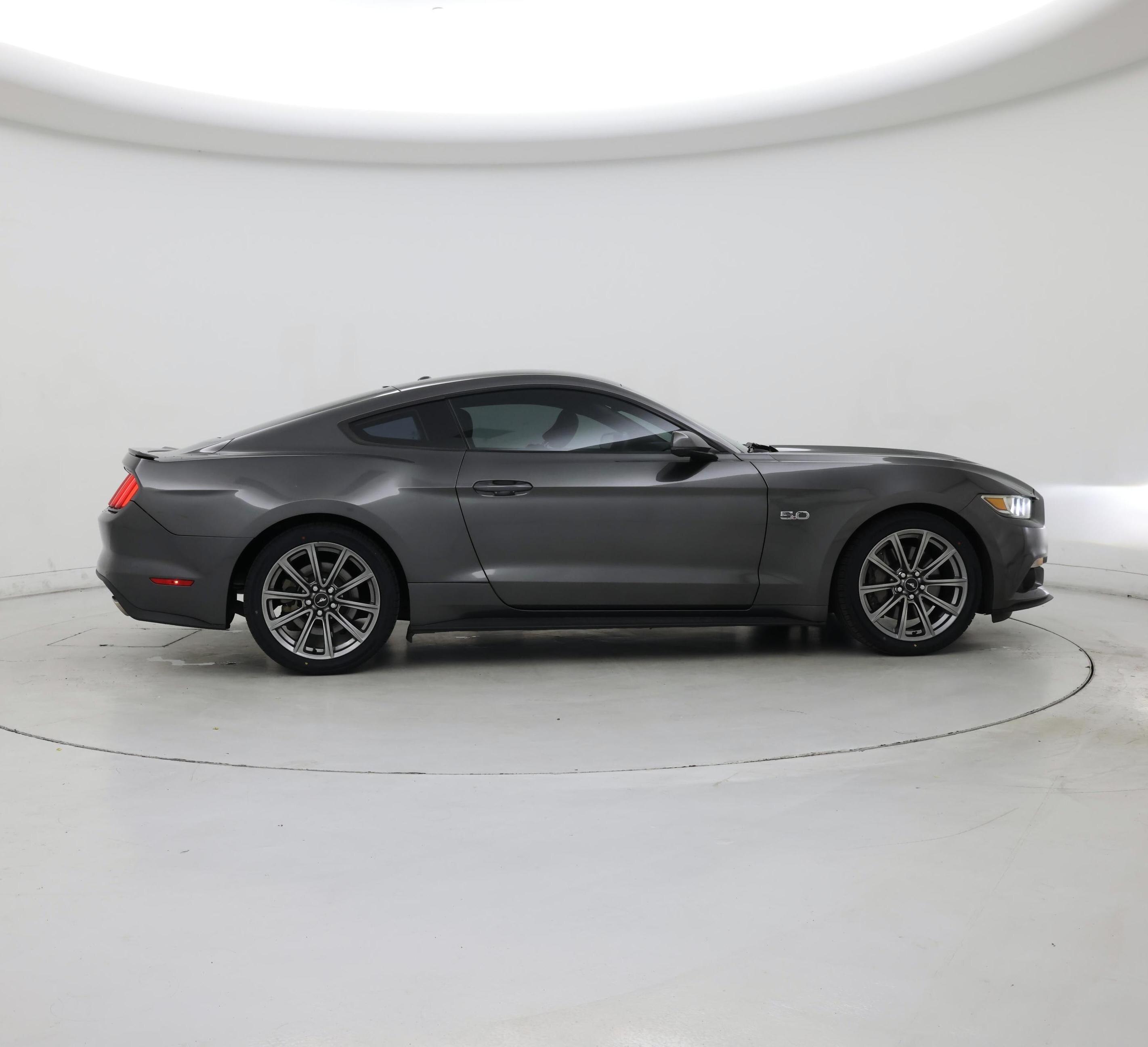 Thumbnail: 2015 Ford Mustang - 7