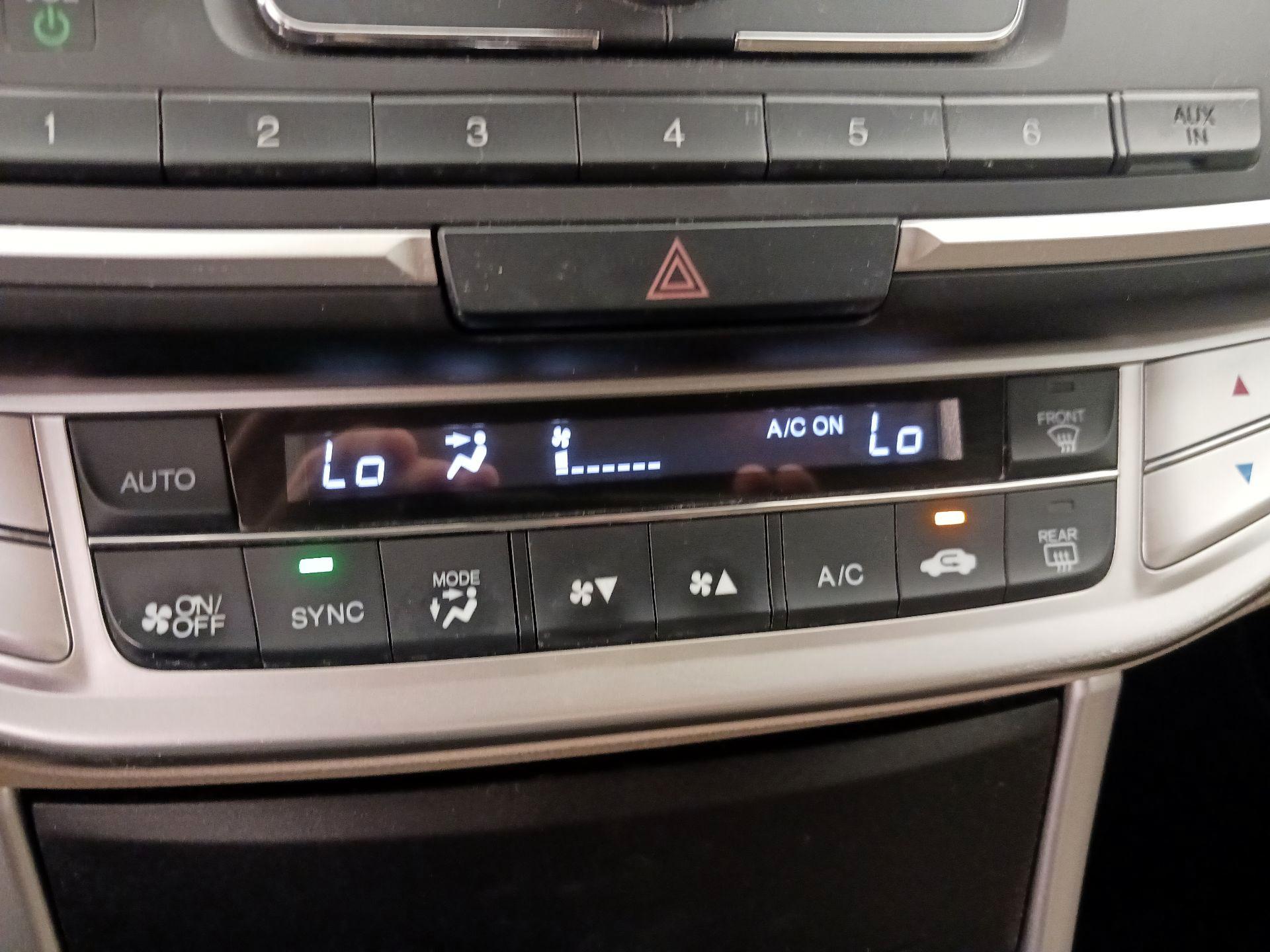 Thumbnail: 2014 Honda Accord - 16