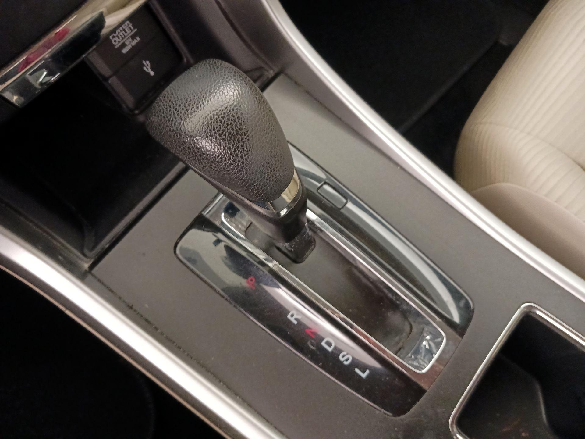 Thumbnail: 2014 Honda Accord - 17