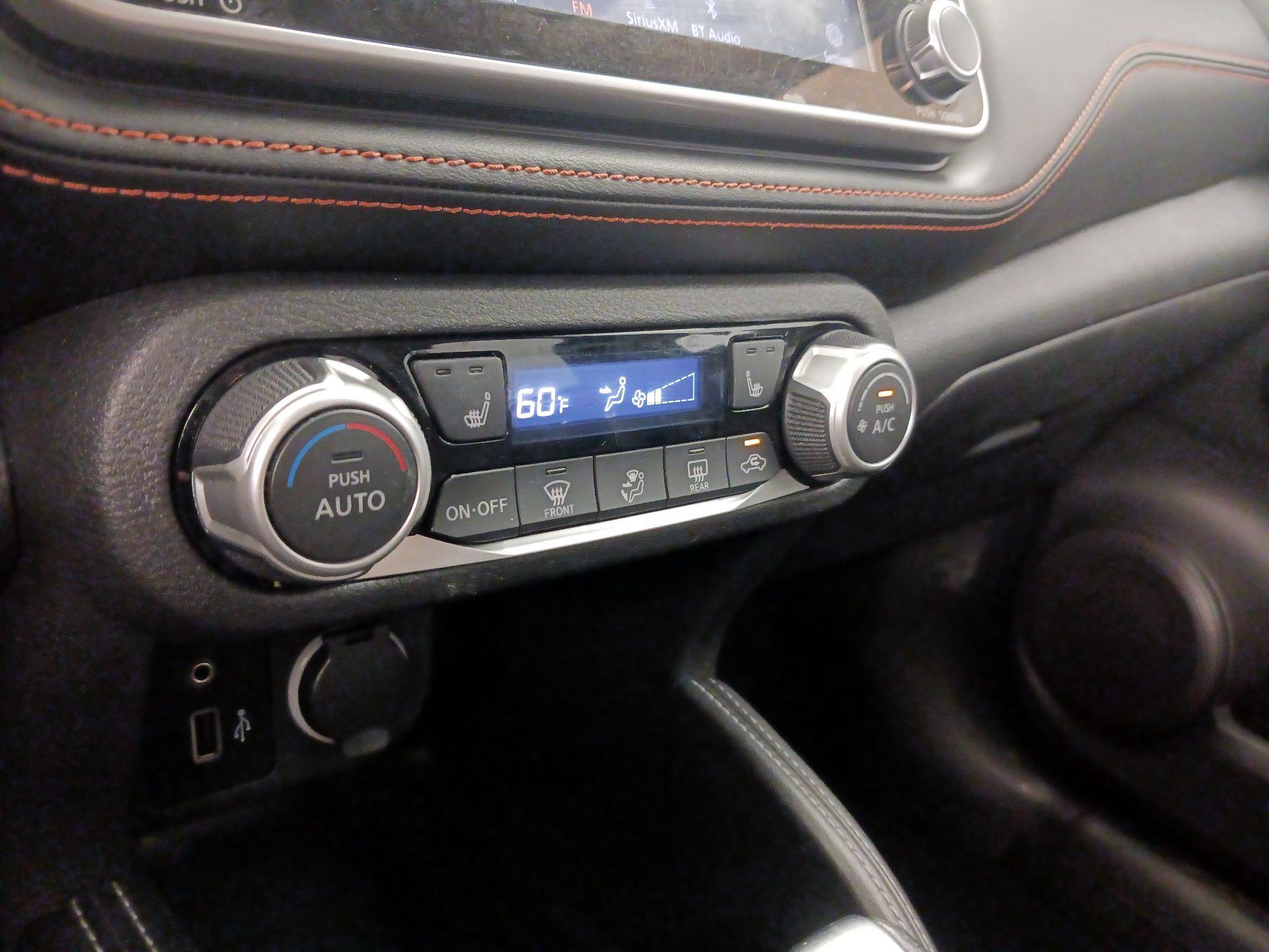 Thumbnail: 2020 Nissan Kicks - 15