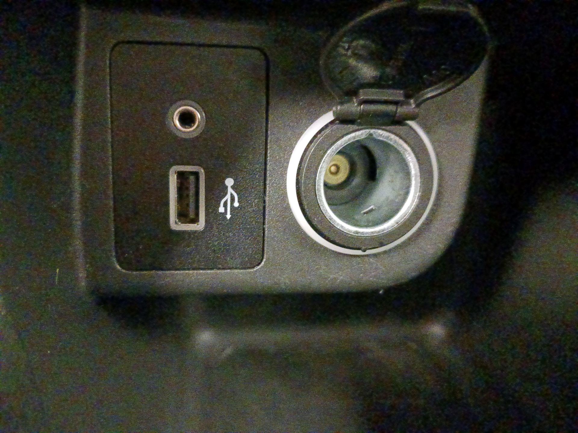 Thumbnail: 2020 Nissan Kicks - 17