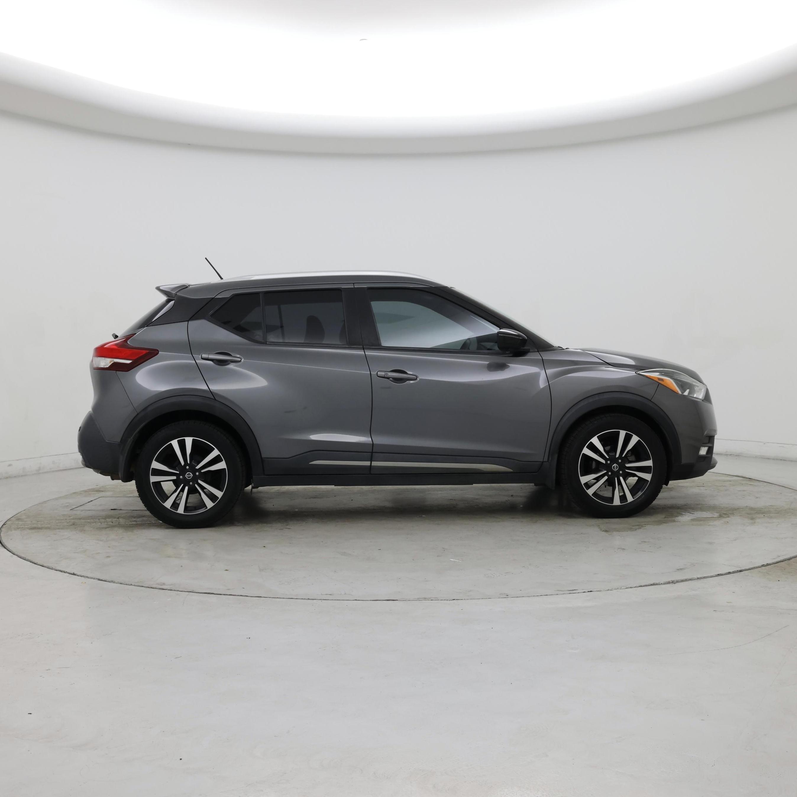 Thumbnail: 2020 Nissan Kicks - 7