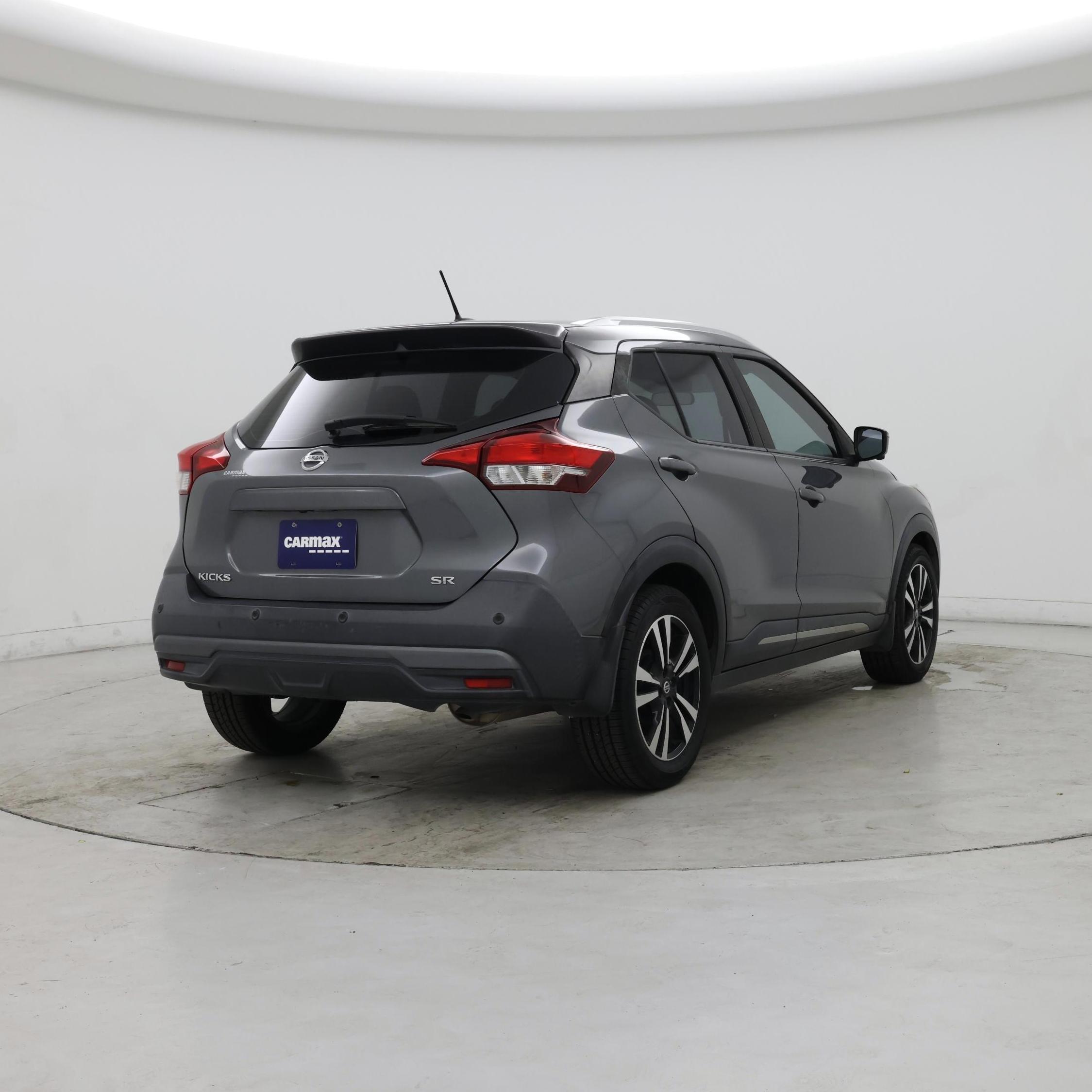 Thumbnail: 2020 Nissan Kicks - 8