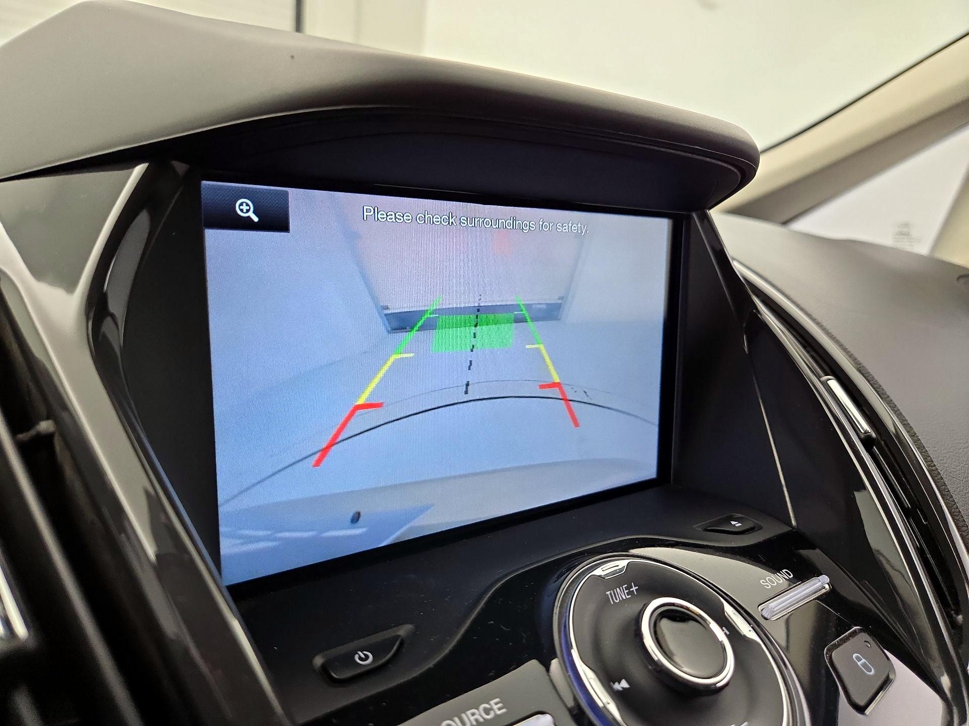 Thumbnail: 2015 Ford C-Max - 15