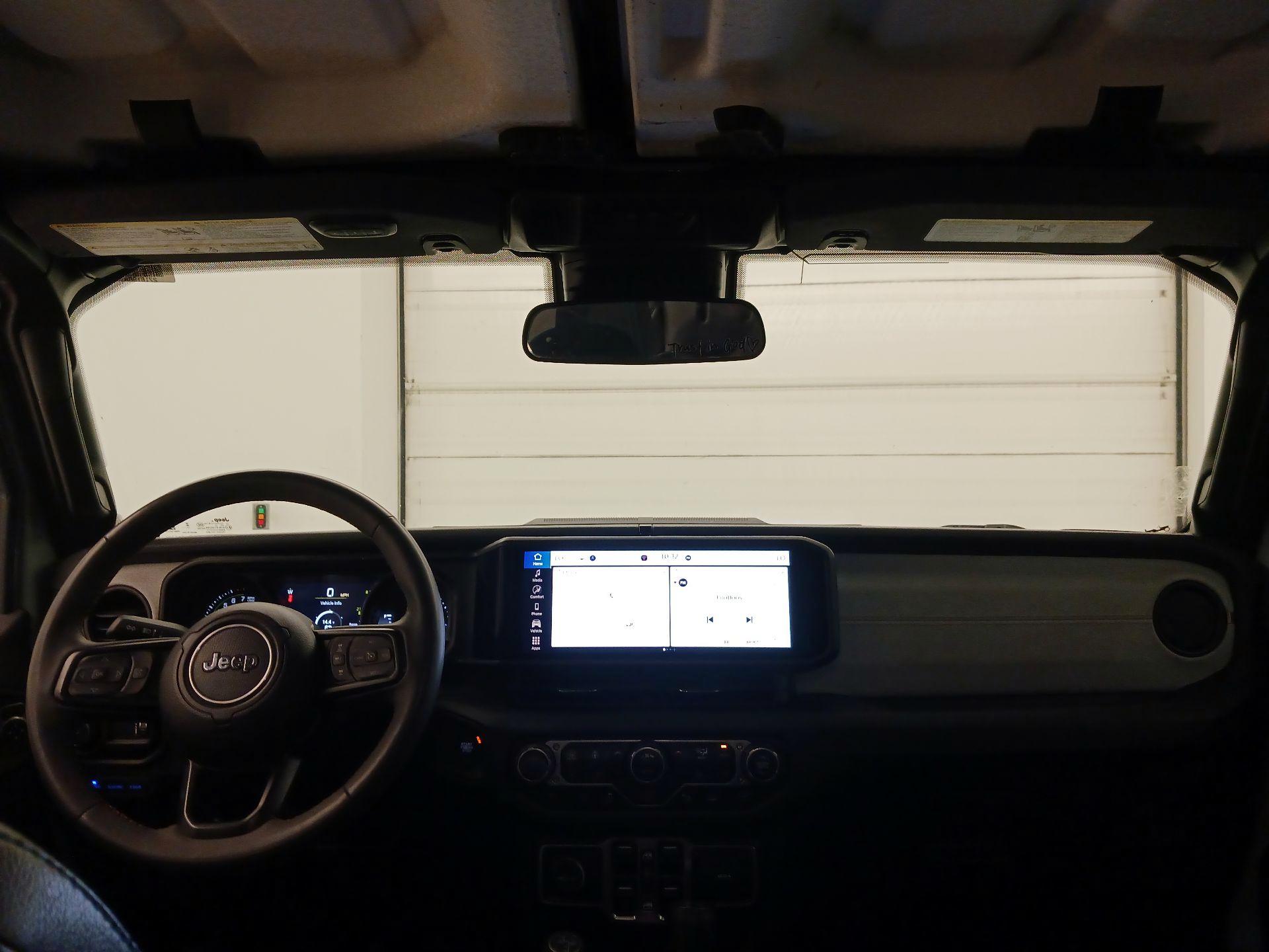 Thumbnail: 2024 Jeep Wrangler - 9