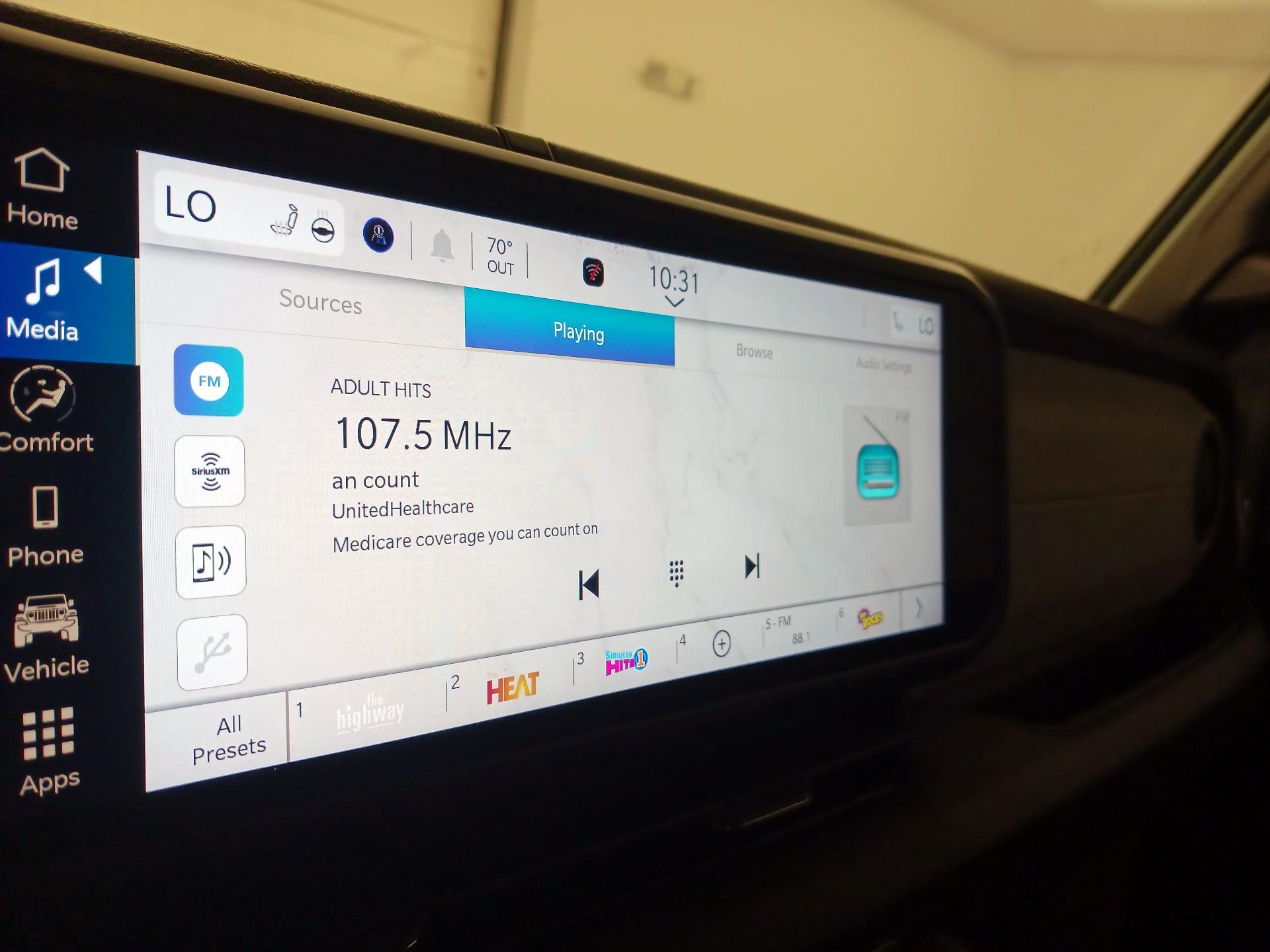 Thumbnail: 2024 Jeep Wrangler - 15