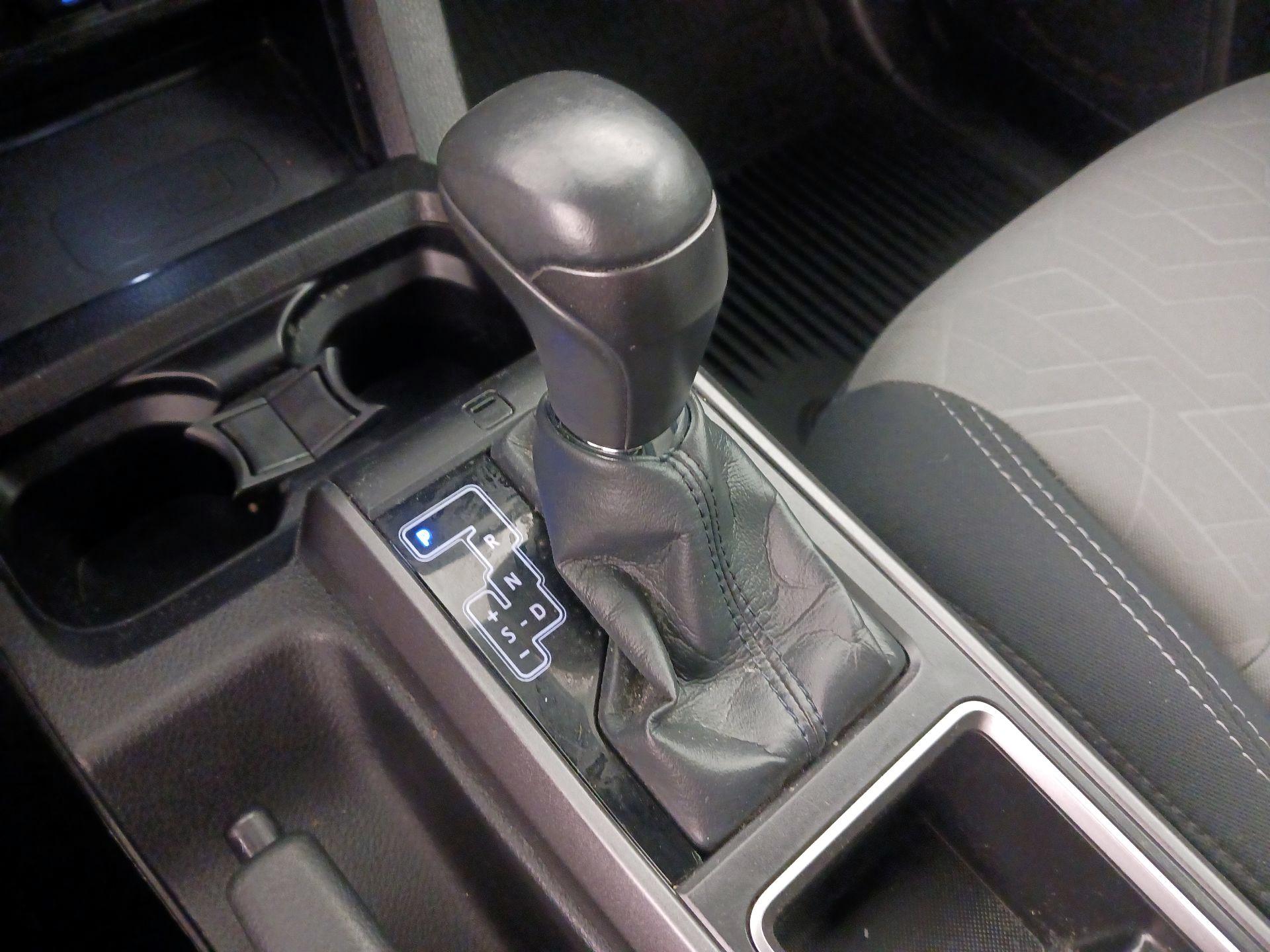 Thumbnail: 2021 Toyota Tacoma - 17