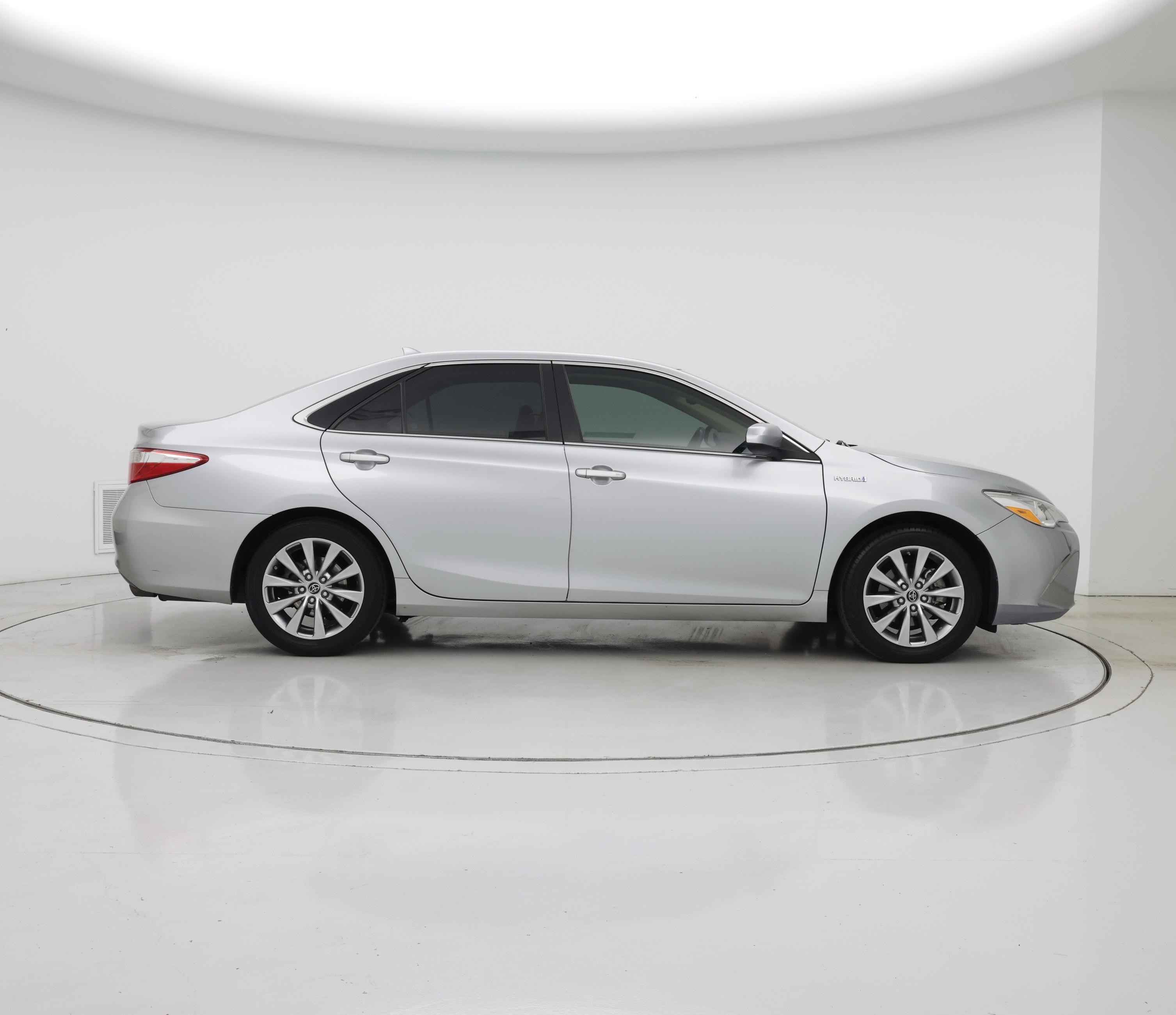 Thumbnail: 2015 Toyota Camry - 7