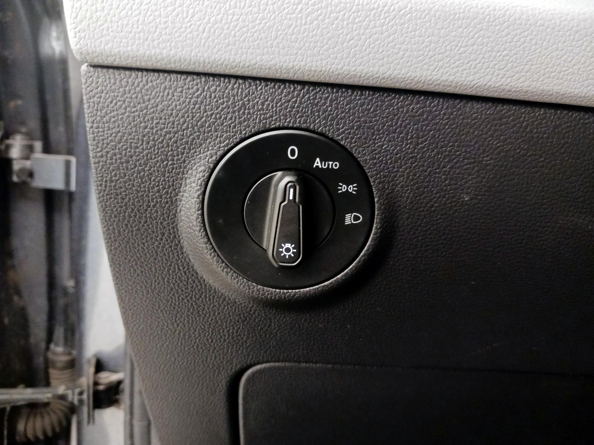 Thumbnail: 2023 Volkswagen Taos - 13