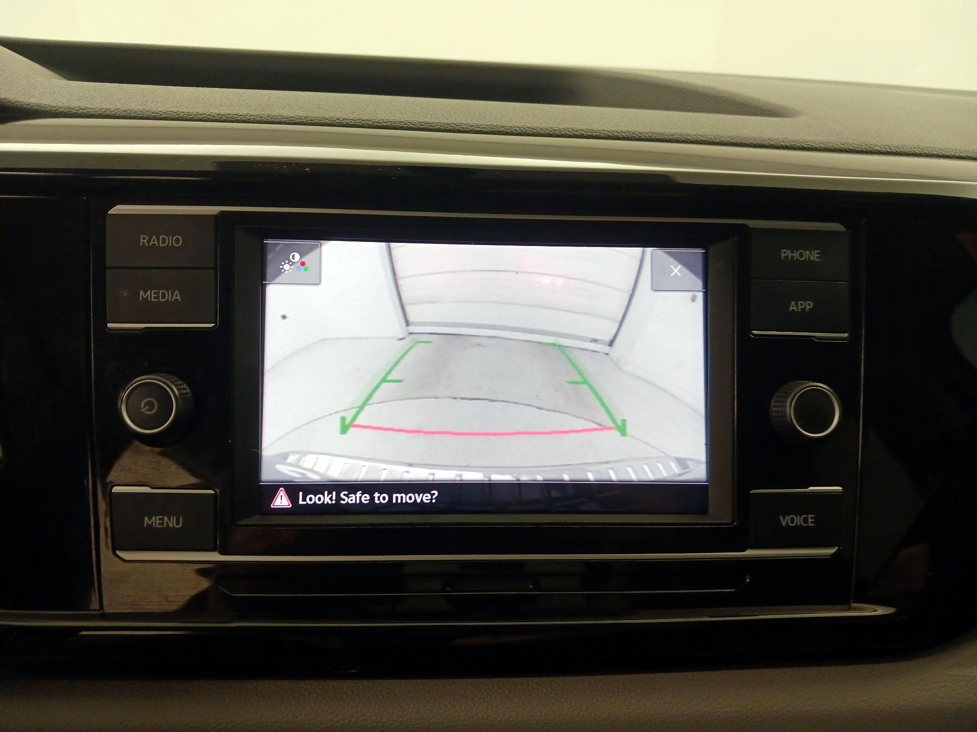 Thumbnail: 2023 Volkswagen Taos - 14