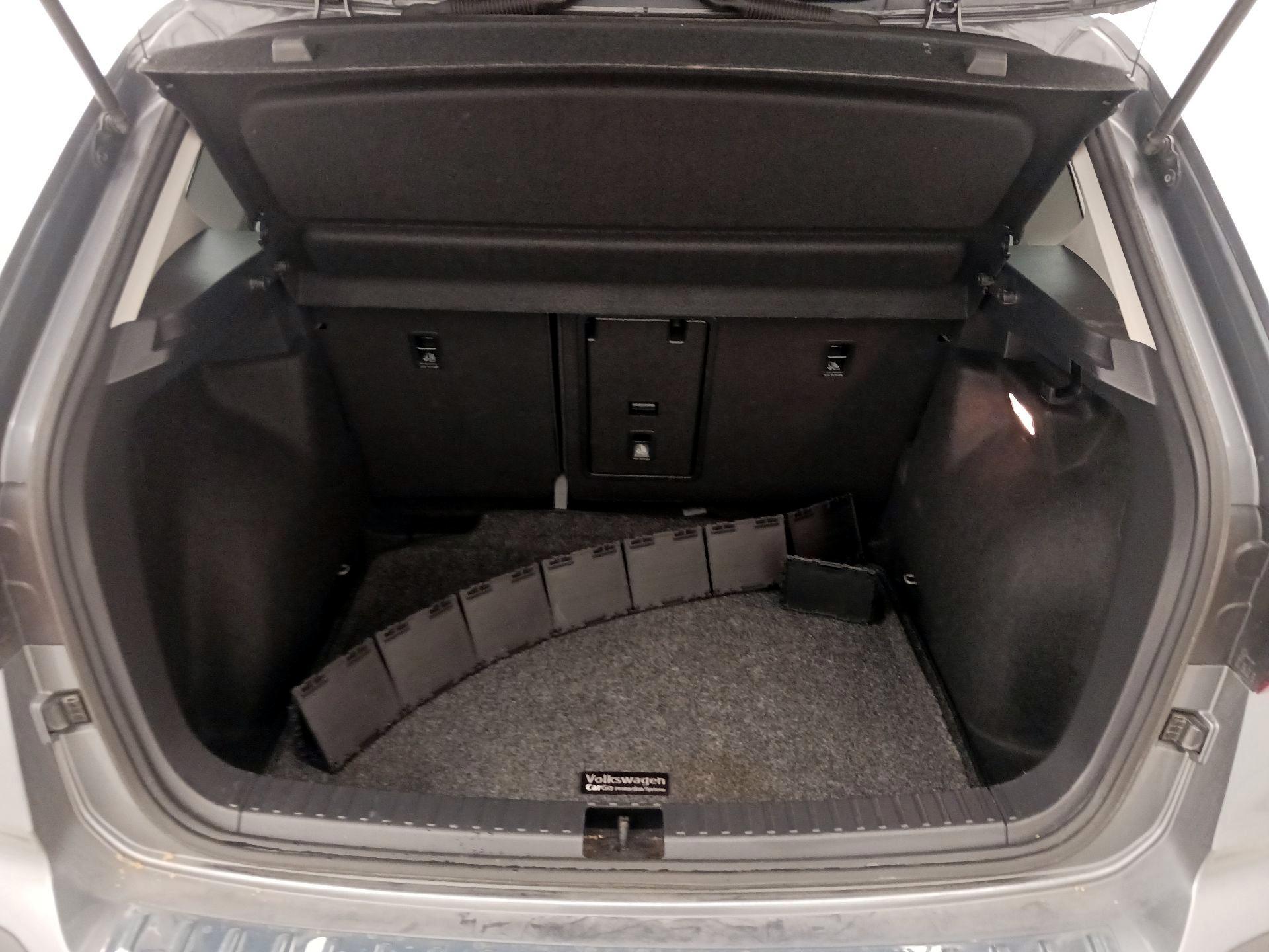 Thumbnail: 2023 Volkswagen Taos - 20