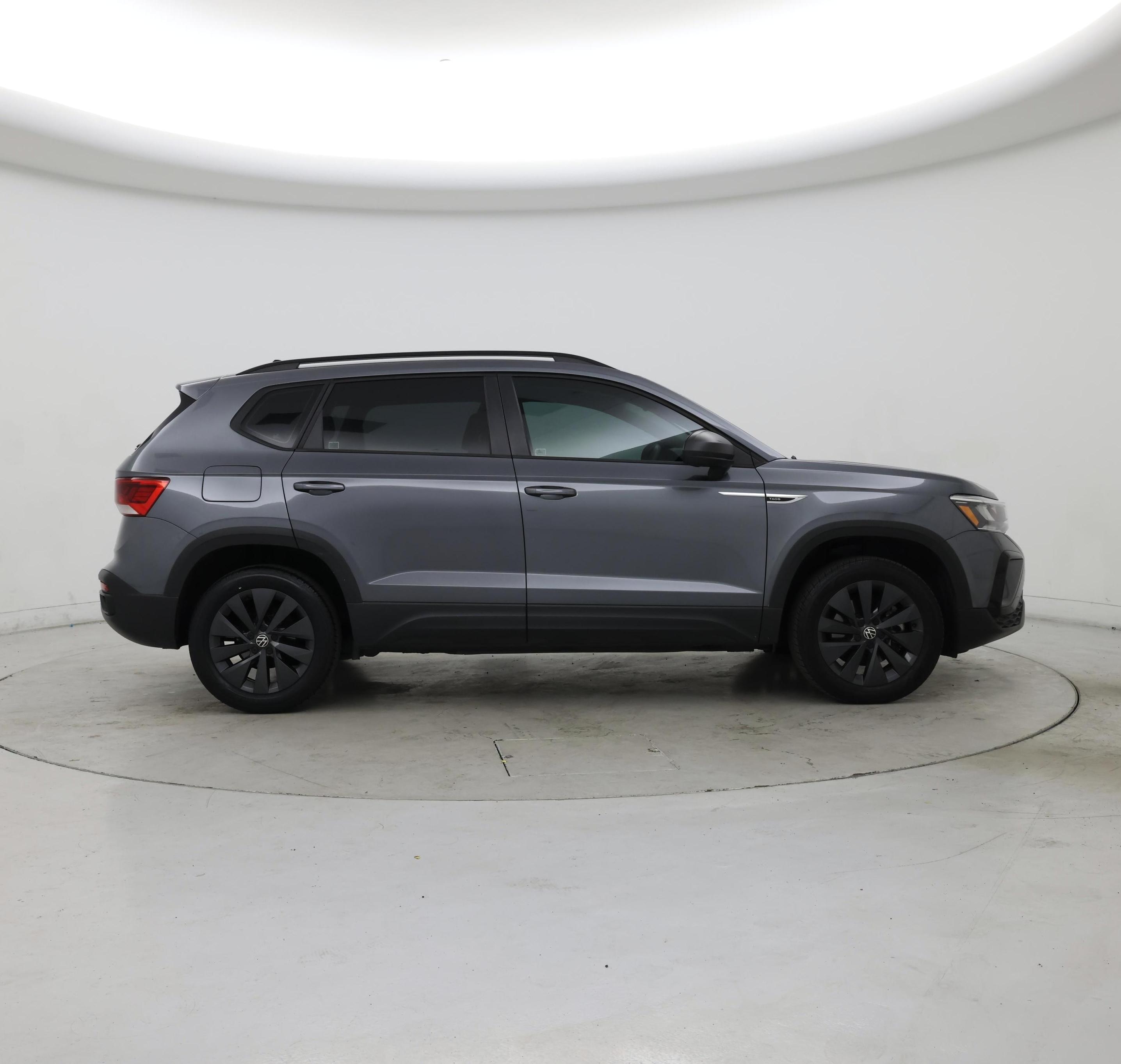 Thumbnail: 2023 Volkswagen Taos - 7