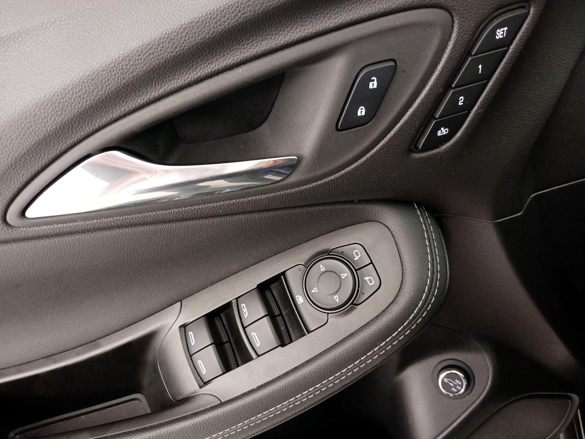 Thumbnail: 2023 Buick Encore GX - 12