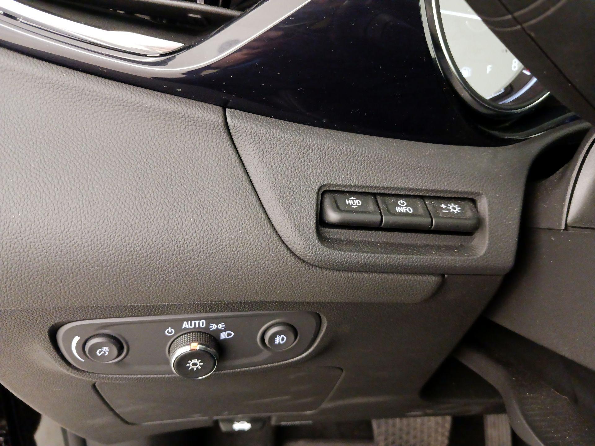 Thumbnail: 2023 Buick Encore GX - 13