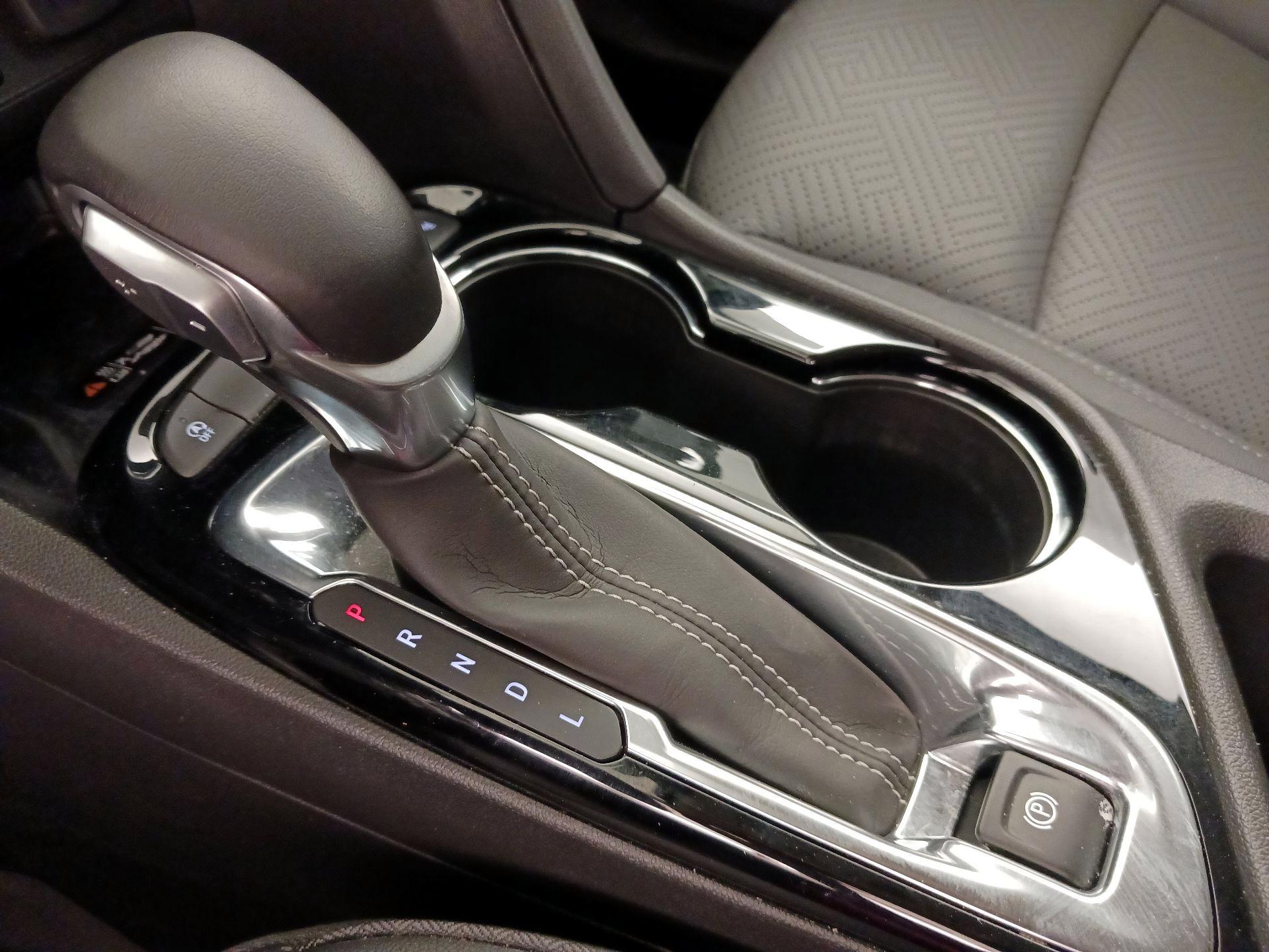 Thumbnail: 2023 Buick Encore GX - 18