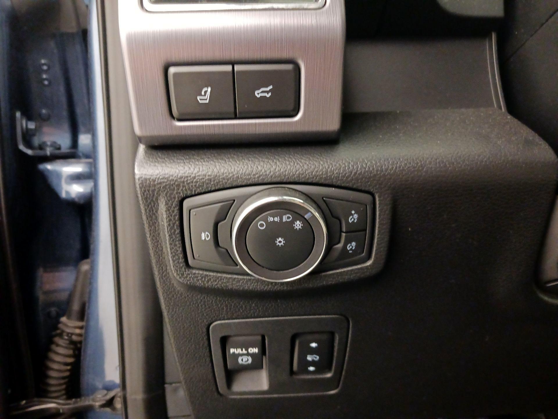 Thumbnail: 2020 Ford Expedition - 13