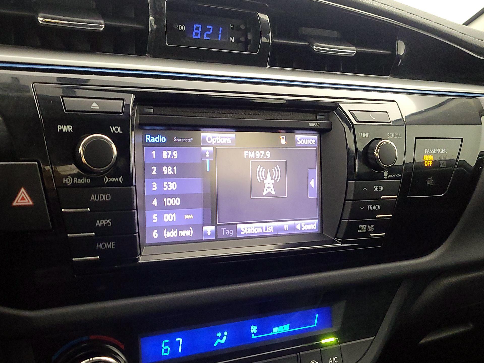 Thumbnail: 2016 Toyota Corolla - 15